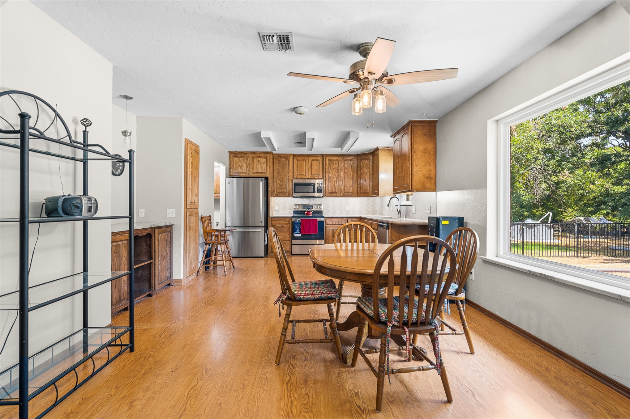 55 Cherry Property Photo 9