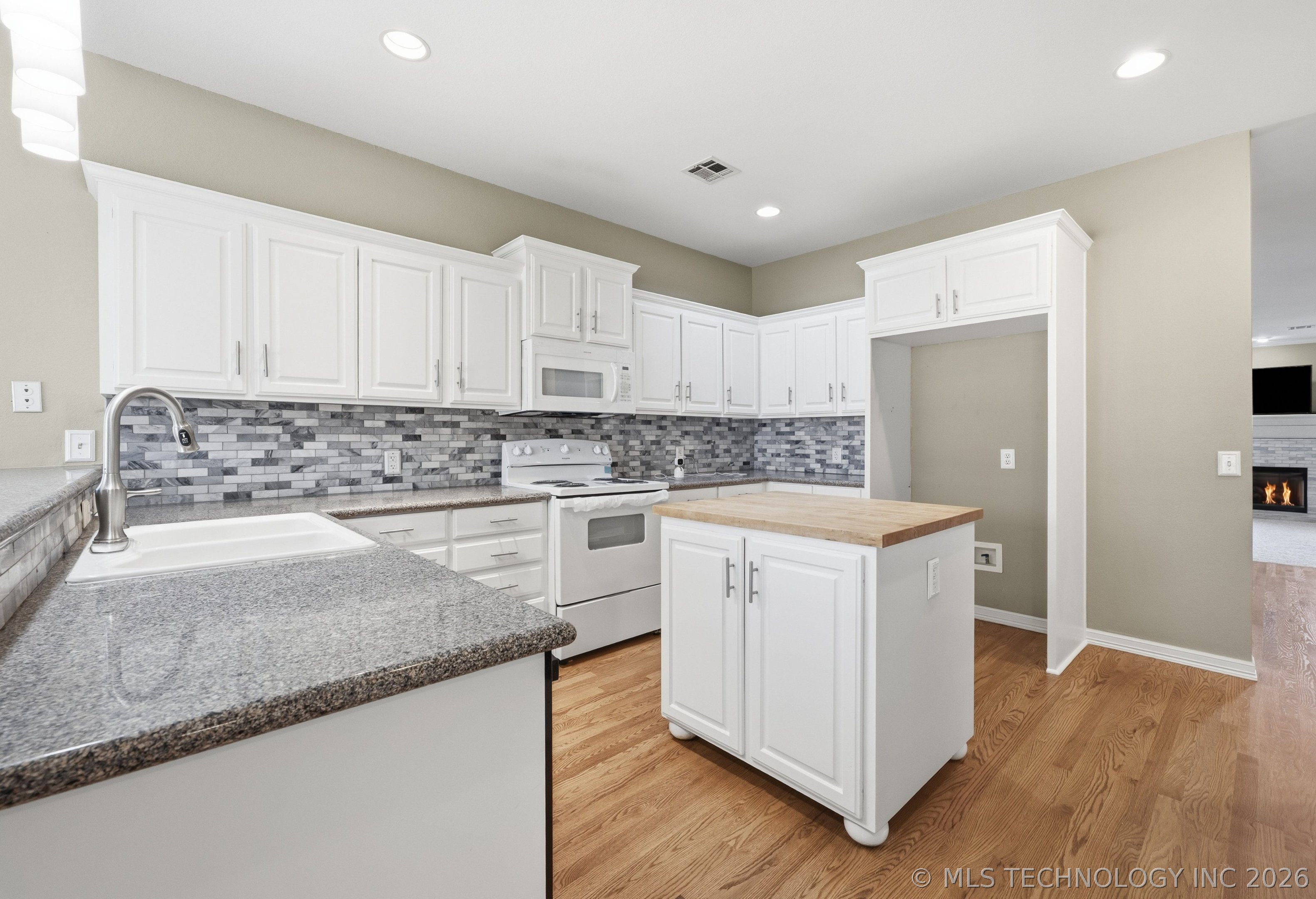 1920 S Nyssa Avenue Property Photo 10