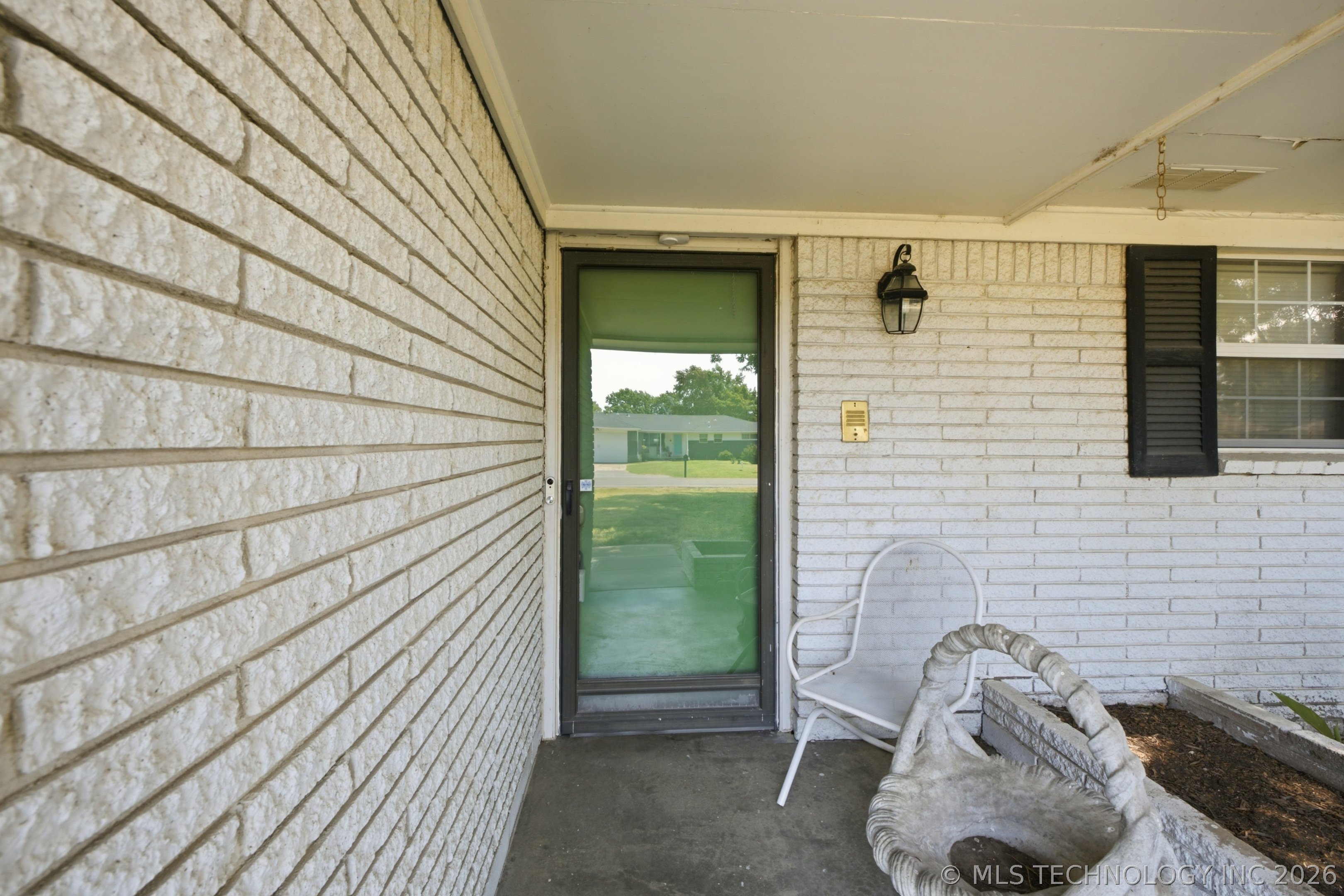 1281 S 103rd East Avenue Property Photo 3