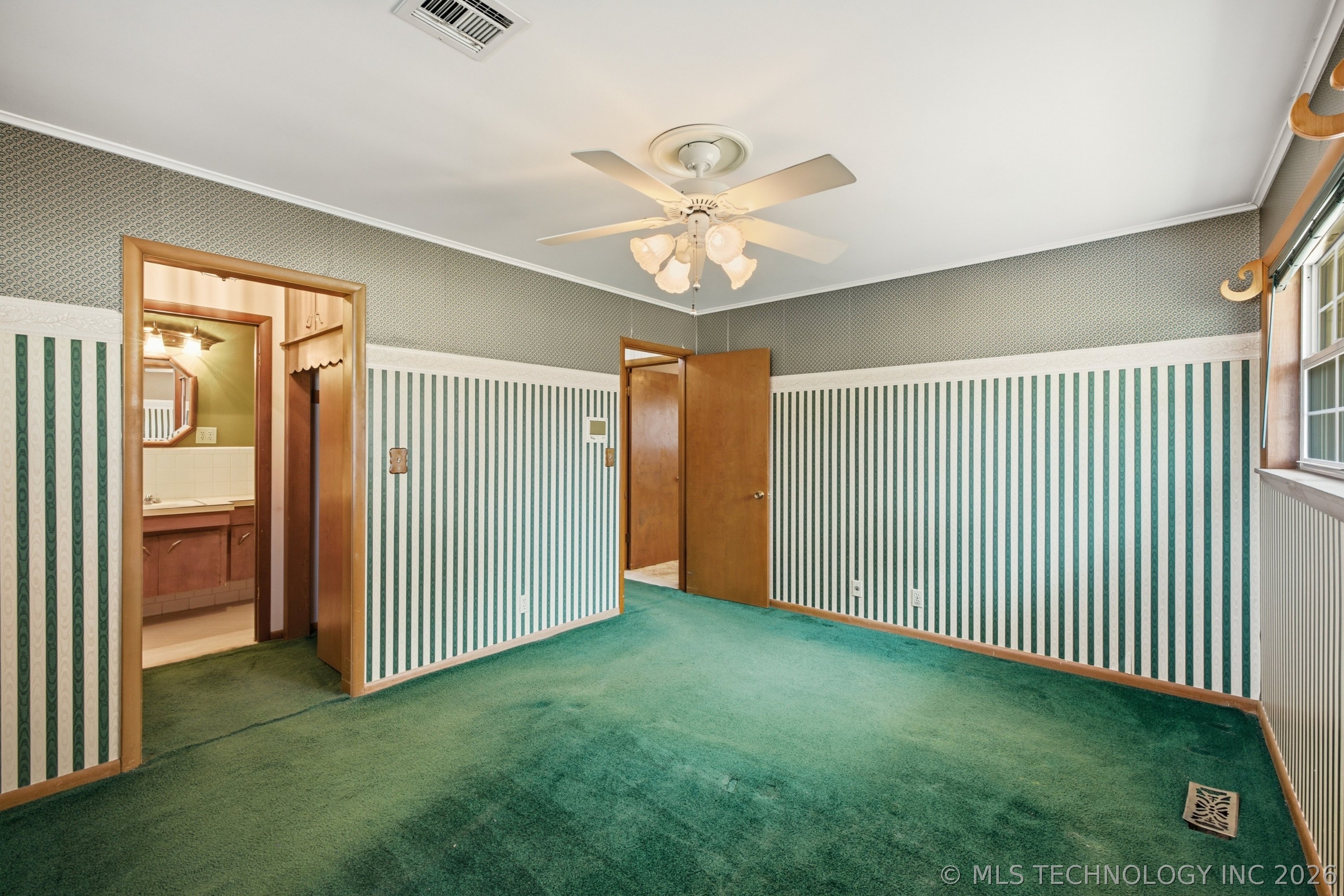 1281 S 103rd East Avenue Property Photo 15