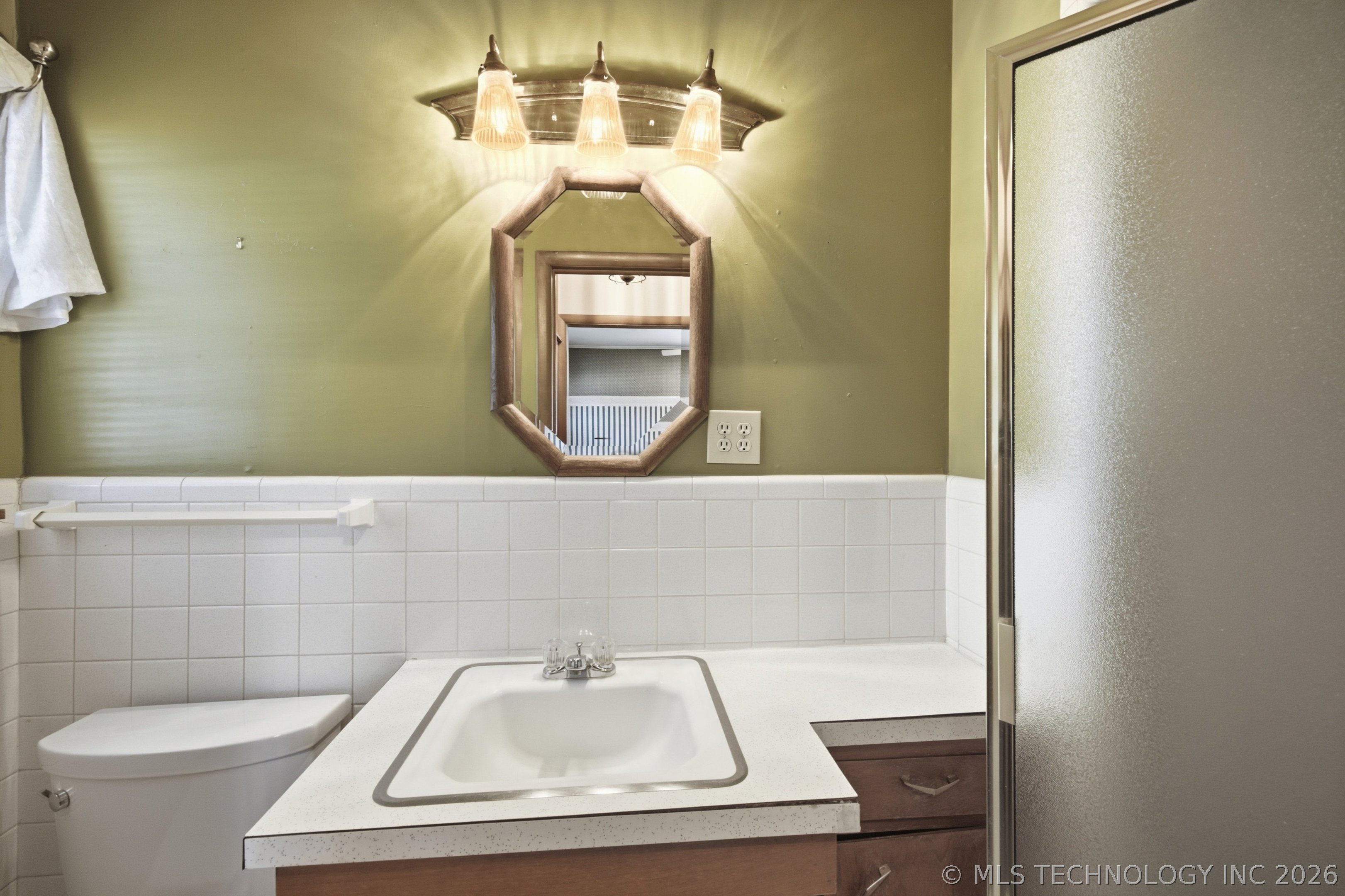 1281 S 103rd East Avenue Property Photo 20