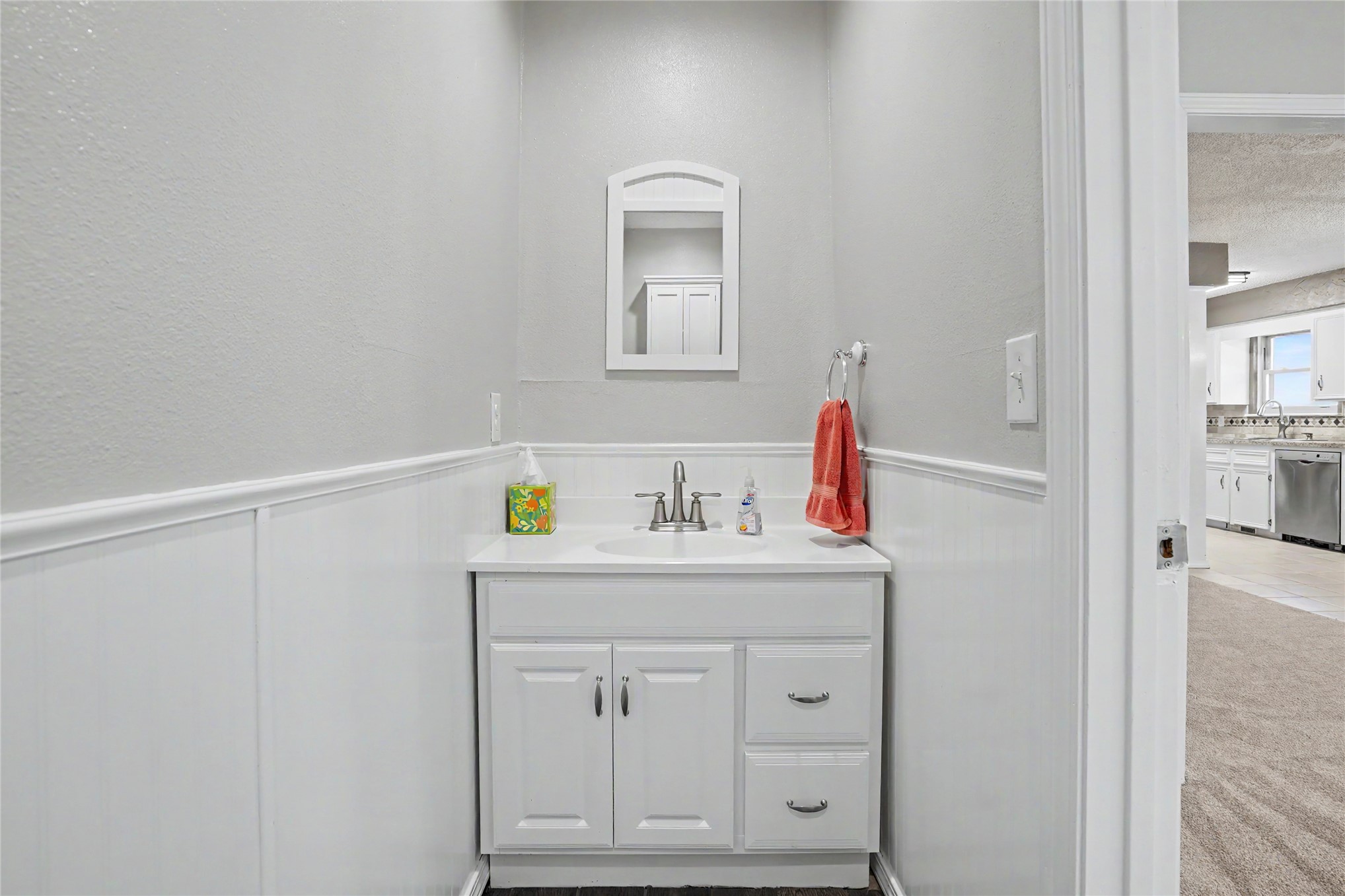 2911 S Ash Place Property Photo 17