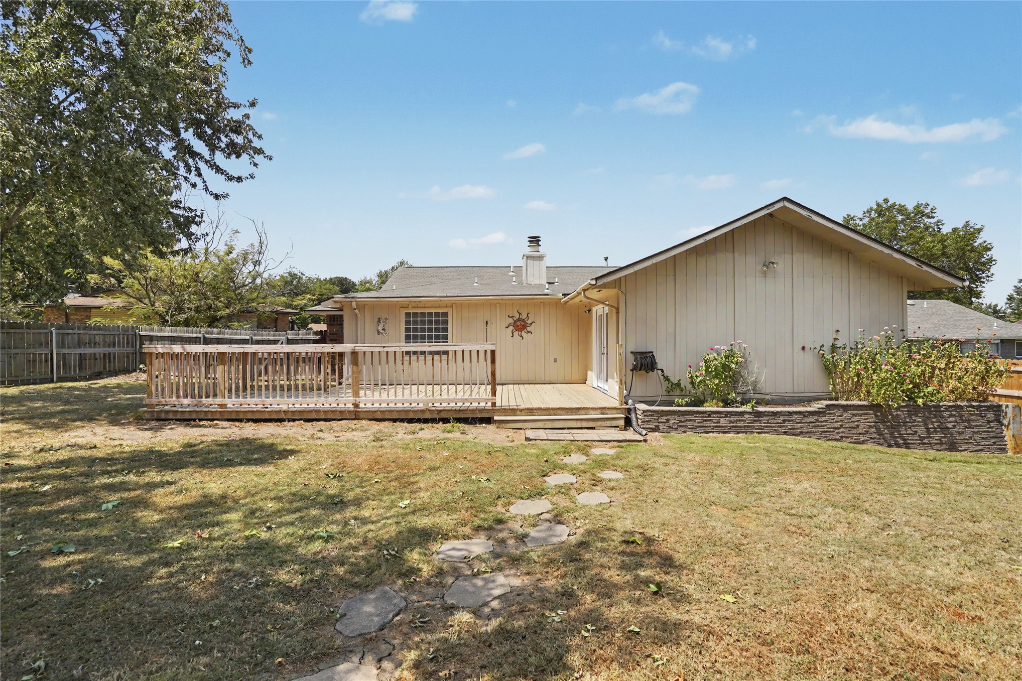 2911 S Ash Place Property Photo 29