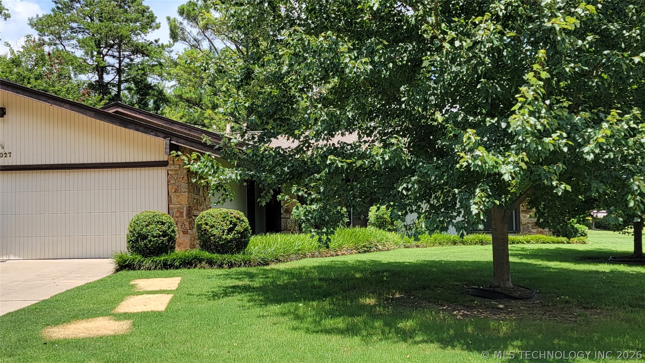 4027 E 82nd Place Property Photo 1