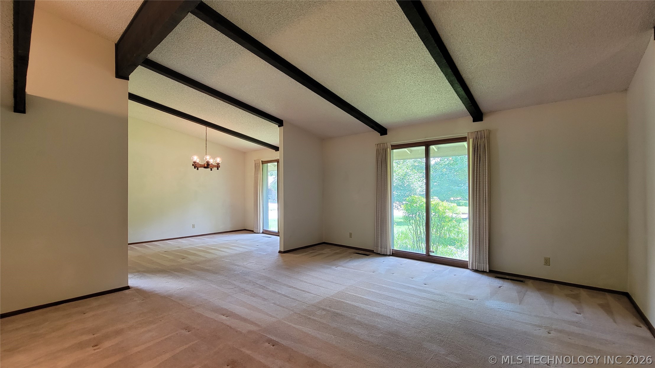 4027 E 82nd Place Property Photo 2