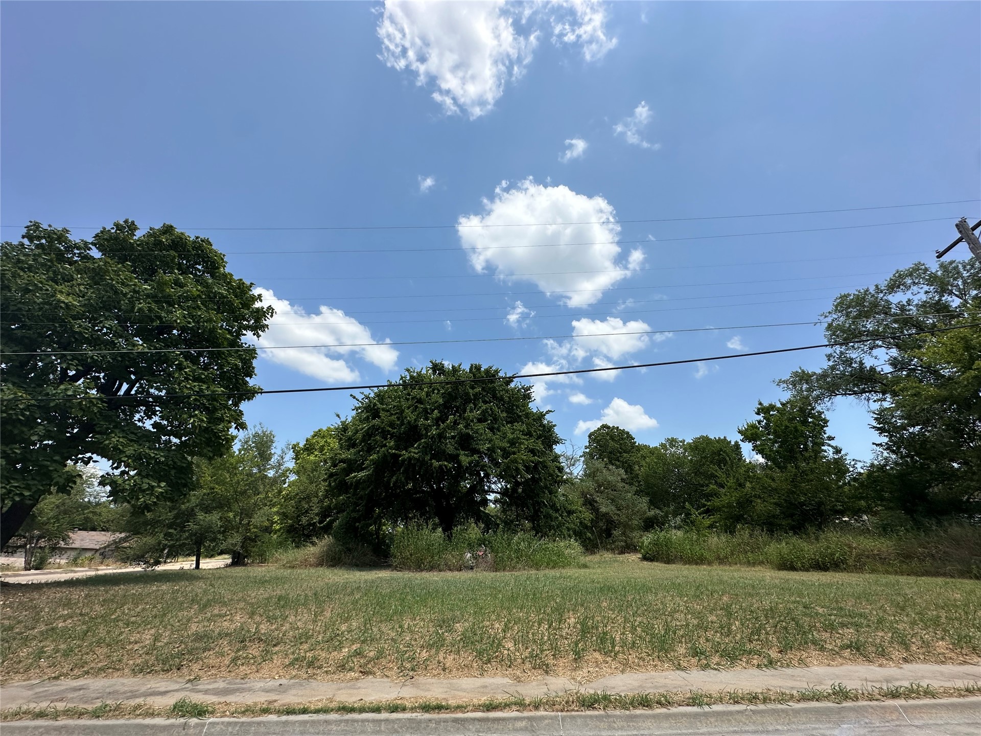 2800 N Stockton Avenue Property Photo 5