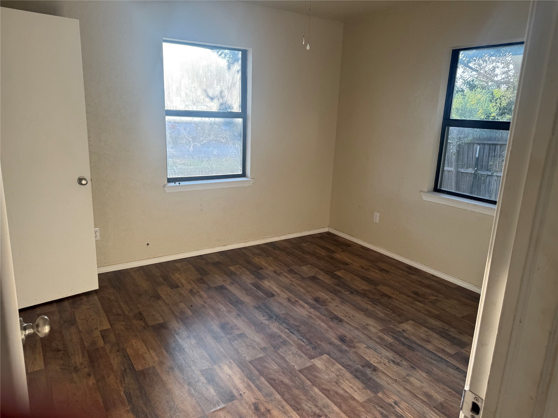 24 2nd Property Photo 11