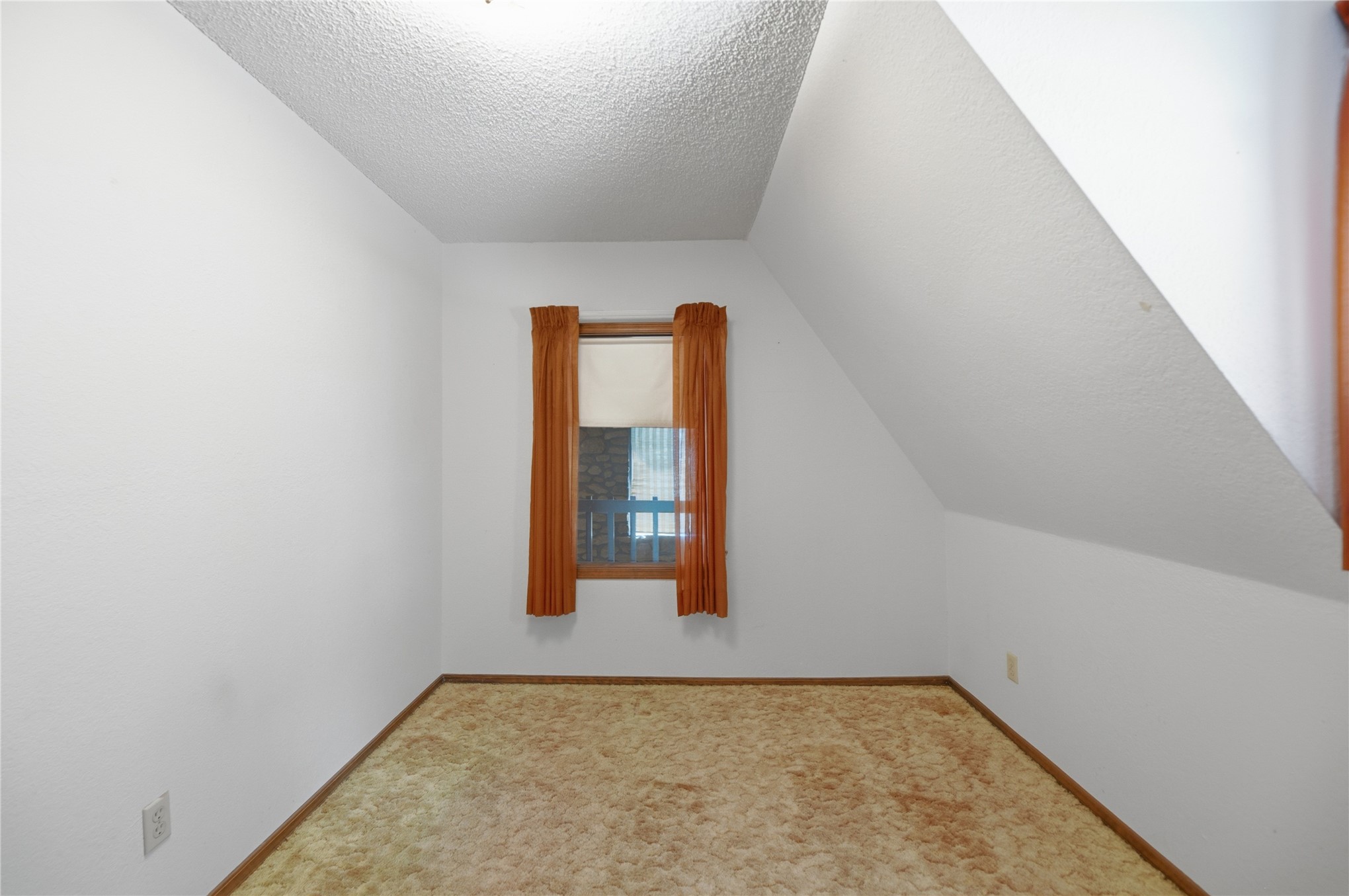 800 S Moore Avenue Property Photo 47