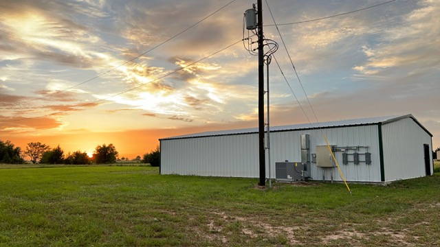37472 State Road 78 Property Photo 2