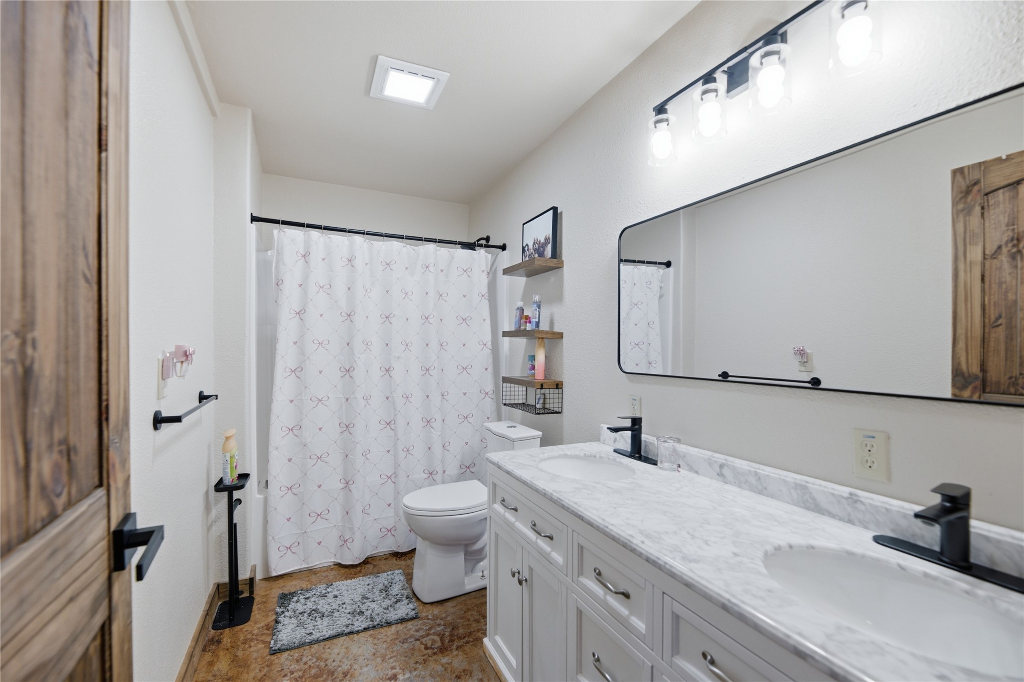 994 N Elliott Street Property Photo 31