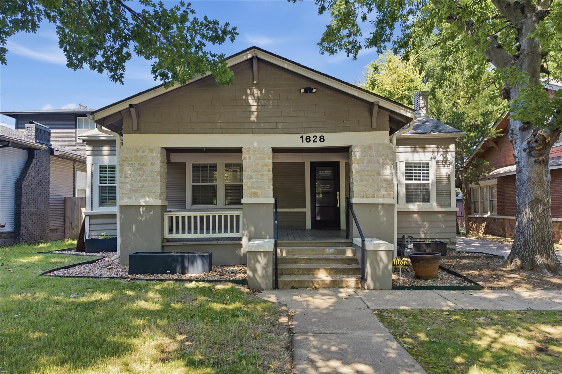 1628 S Cincinnati Avenue Property Photo 1