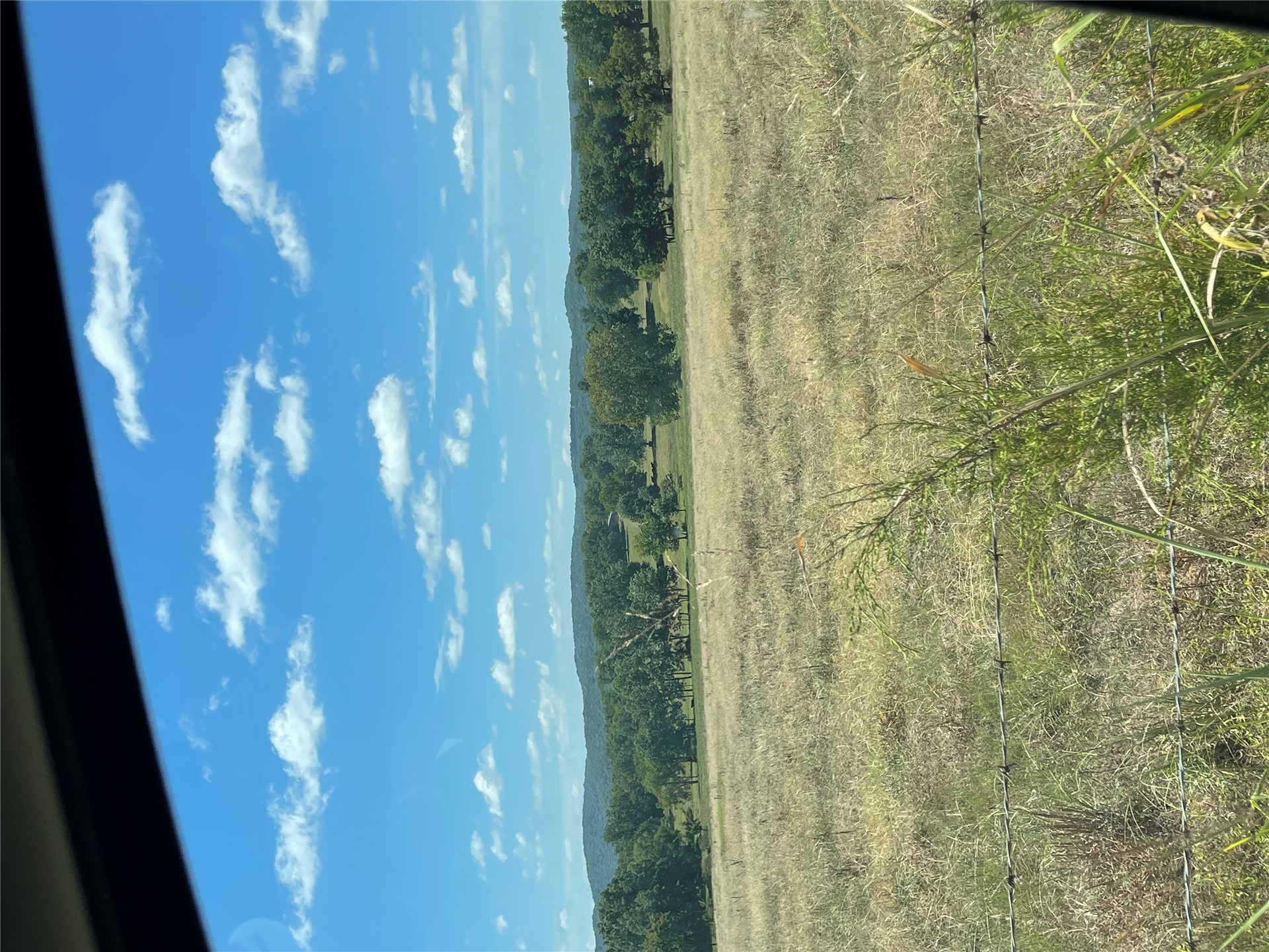 825 Road Property Photo 2