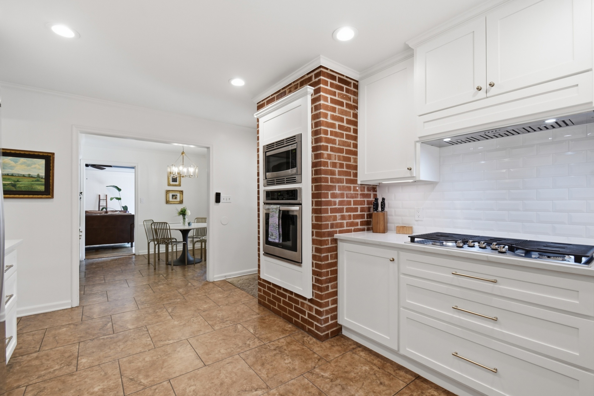 6748 S Atlanta Place Property Photo 17