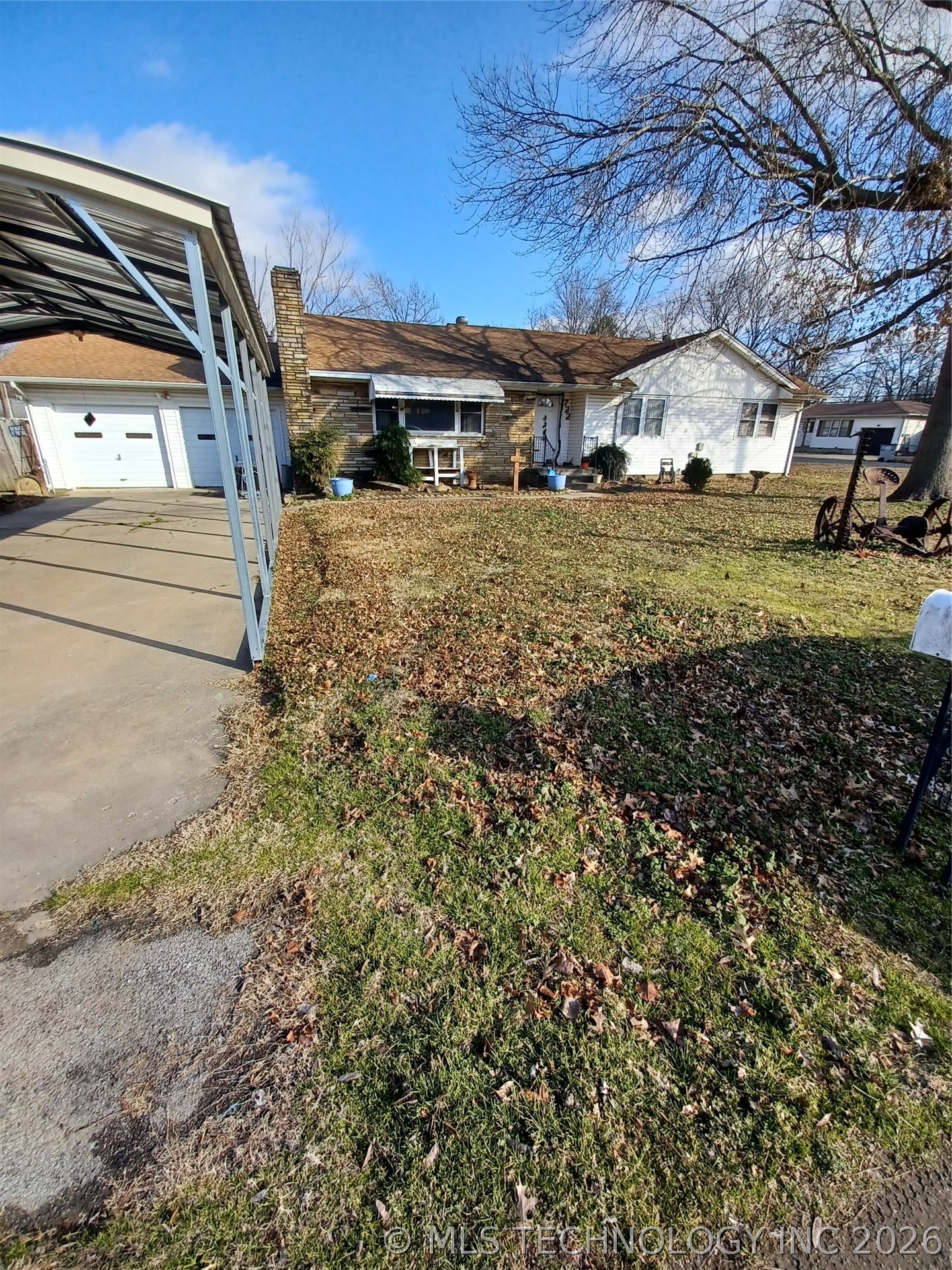 722 Sw 4th Street Property Photo 3