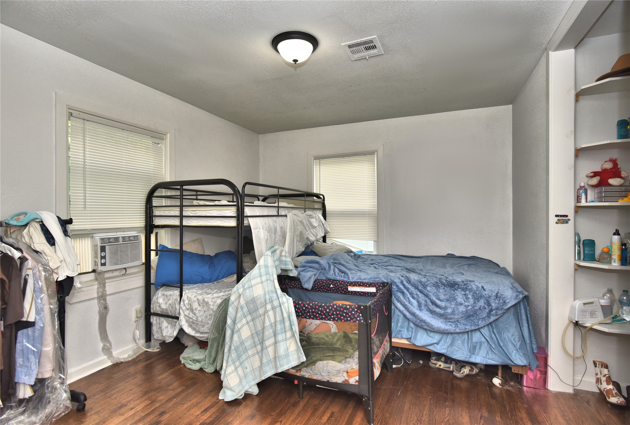 3216 E Oklahoma Place Property Photo 18