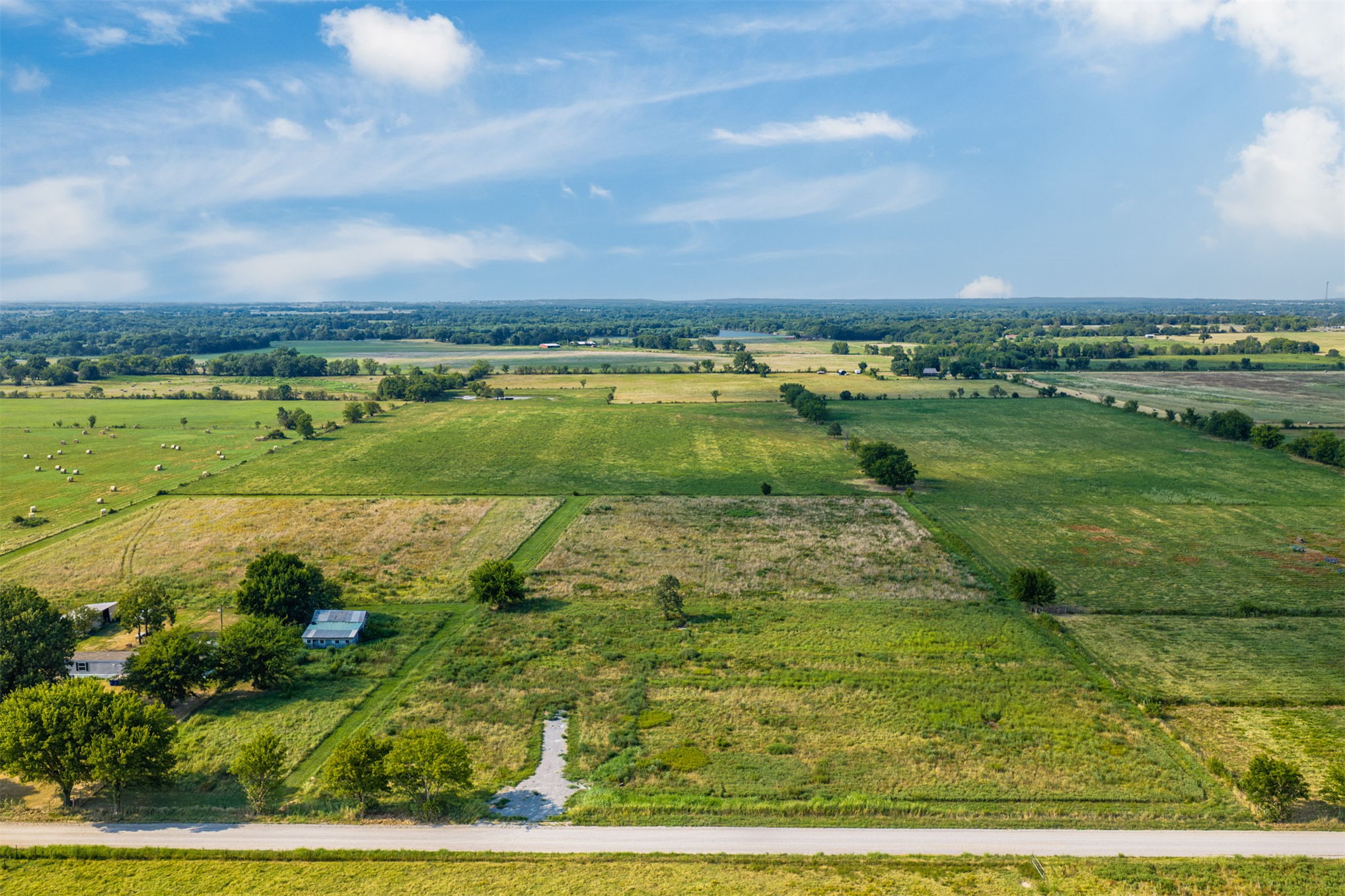 6347 E 410 Road Property Photo 13