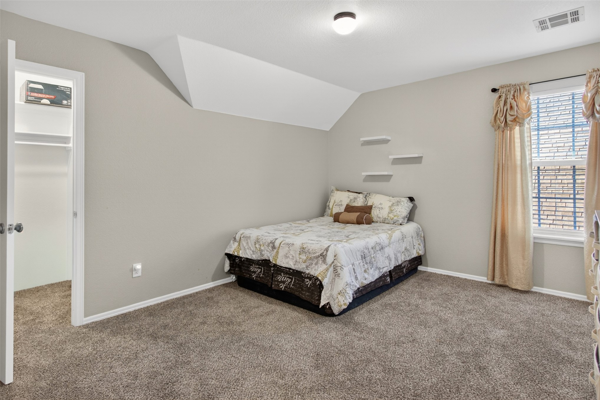1004 S 75th Street Property Photo 37