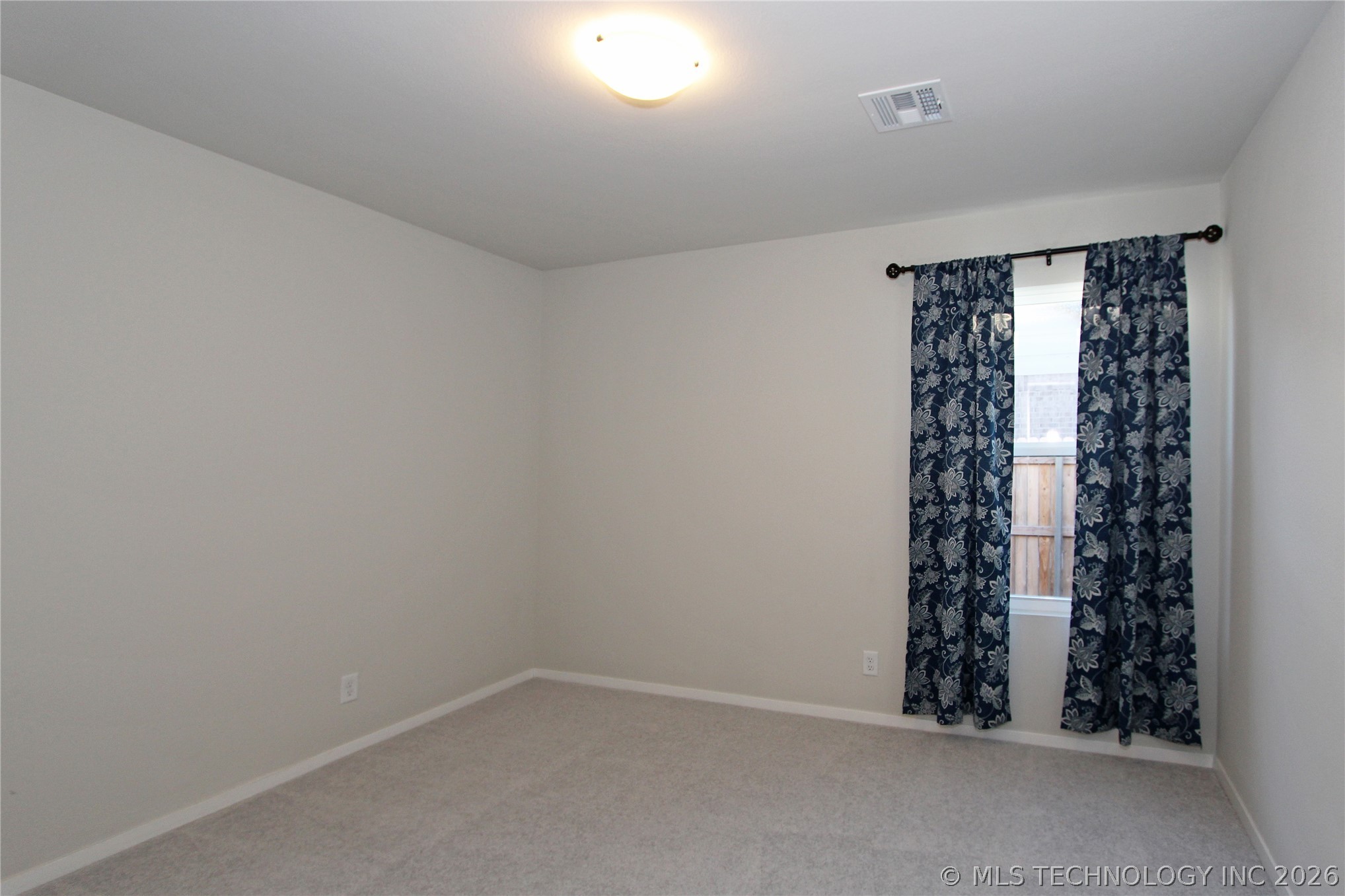 1664 E 138 Street Property Photo 26