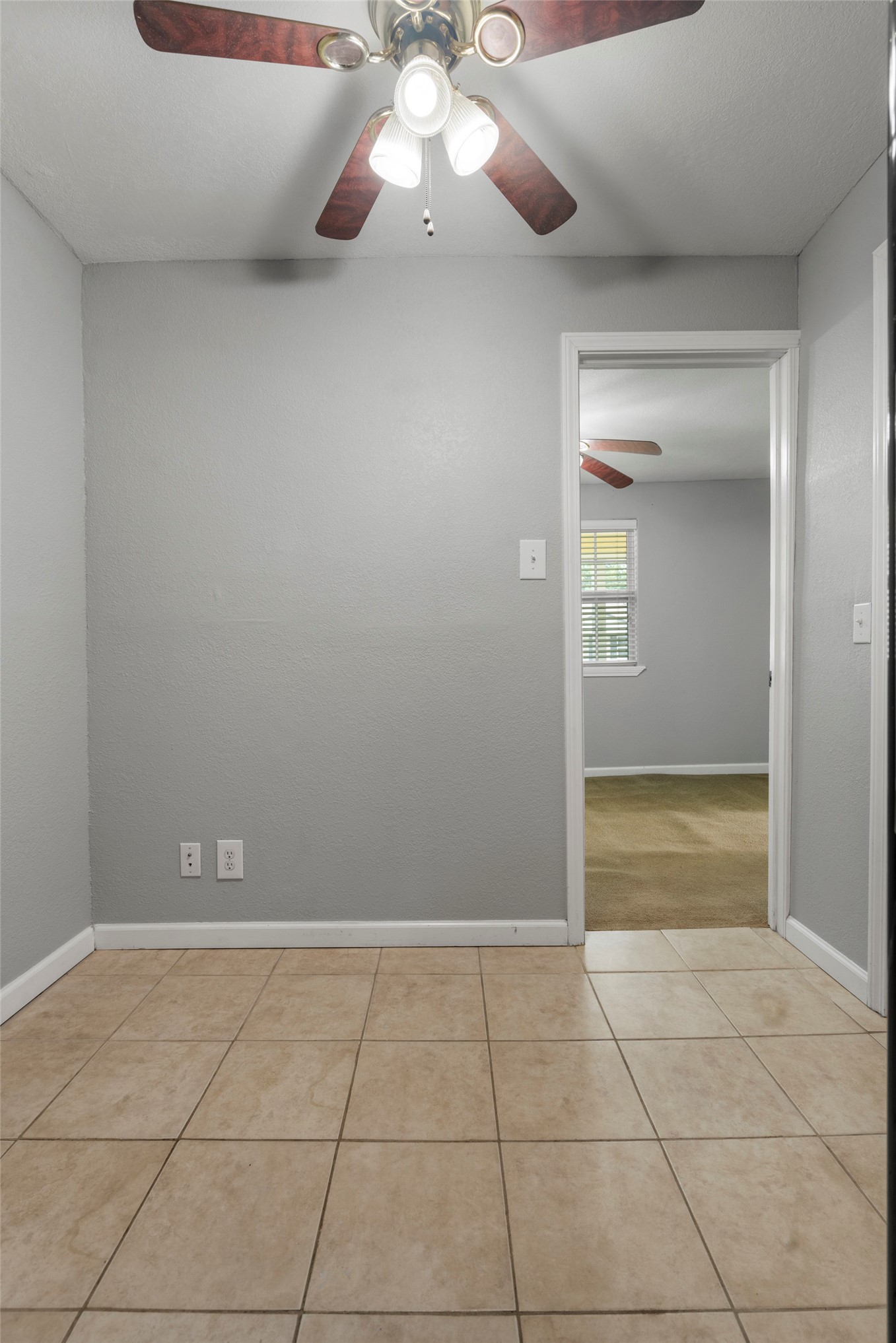 831 E Elgin Place Property Photo 20