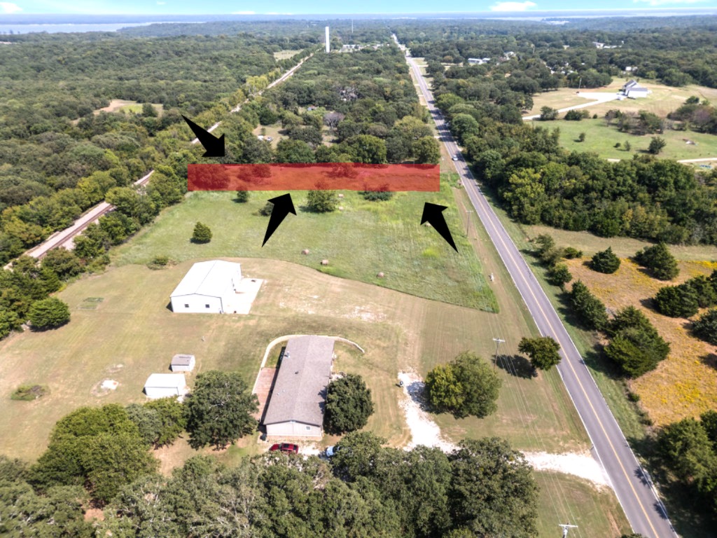 McDuffee Road Property Photo 1