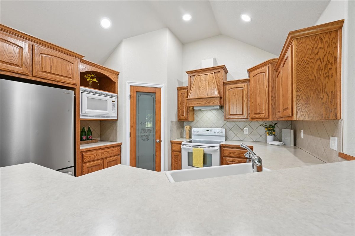 12808 E 170th Street North Property Photo 14
