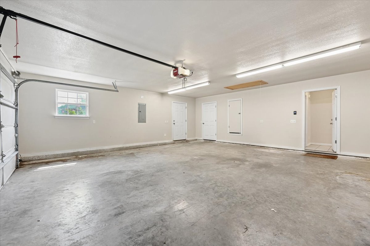 12808 E 170th Street North Property Photo 33