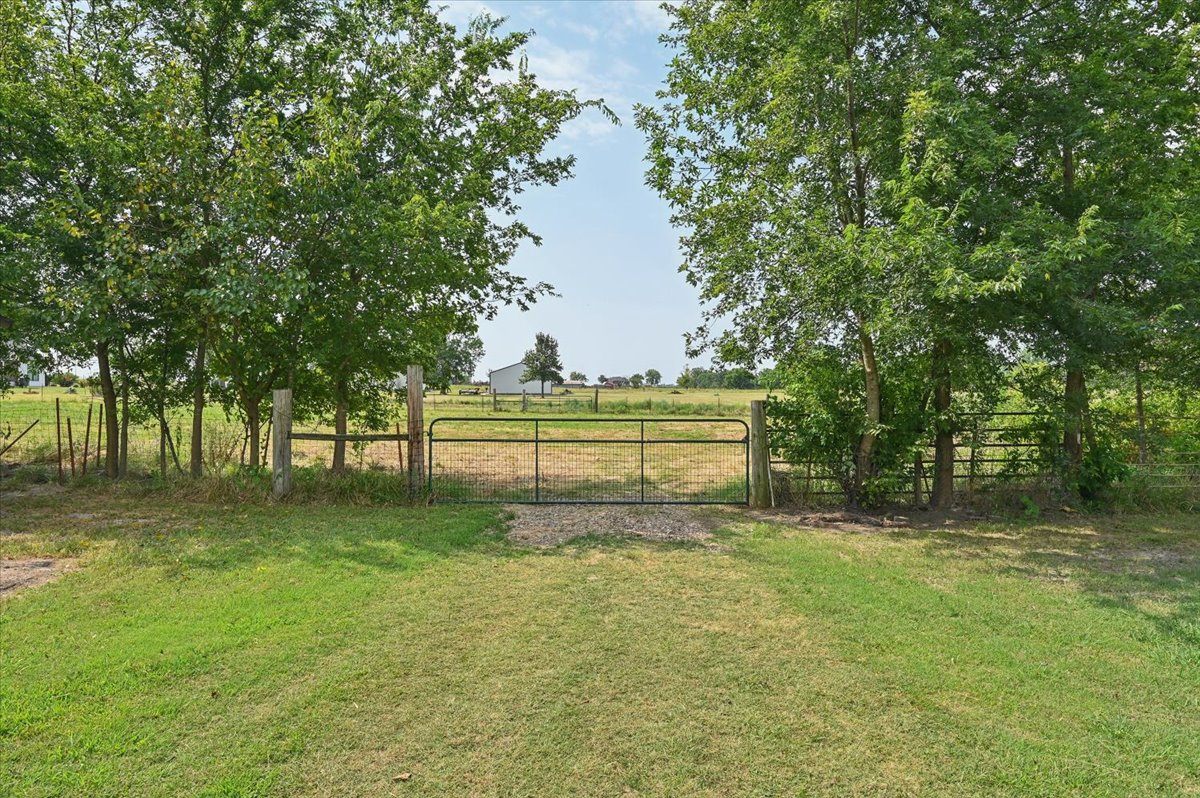 12808 E 170th Street North Property Photo 42