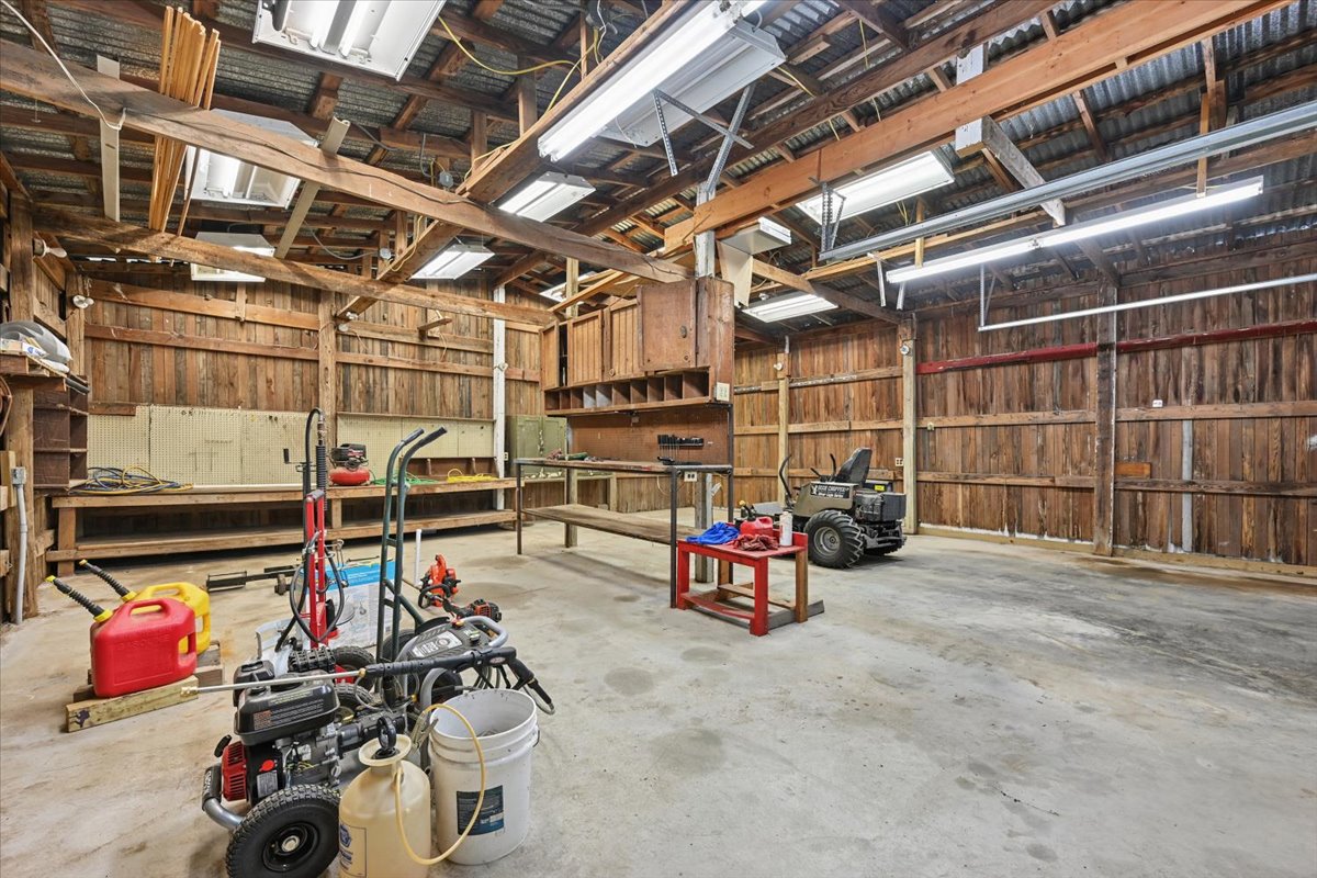 12808 E 170th Street North Property Photo 45
