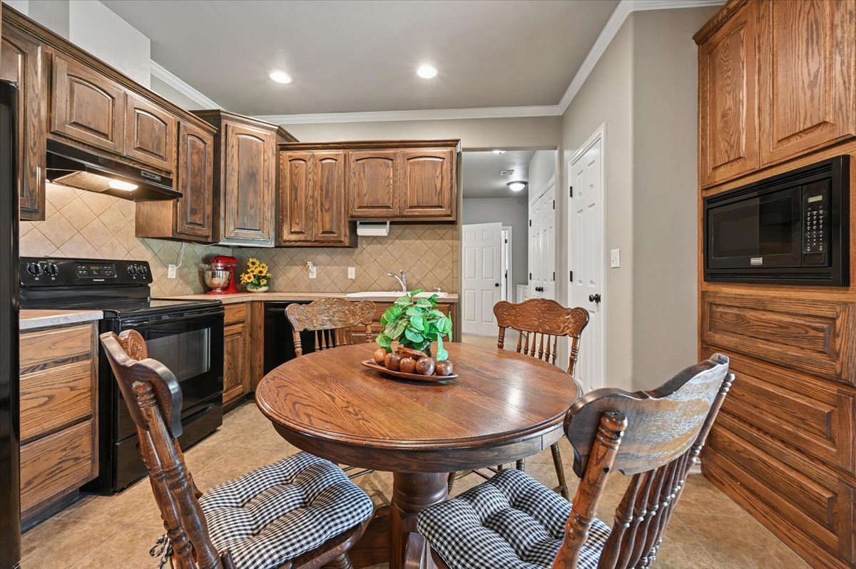 12808 E 170th Street North Property Photo 60