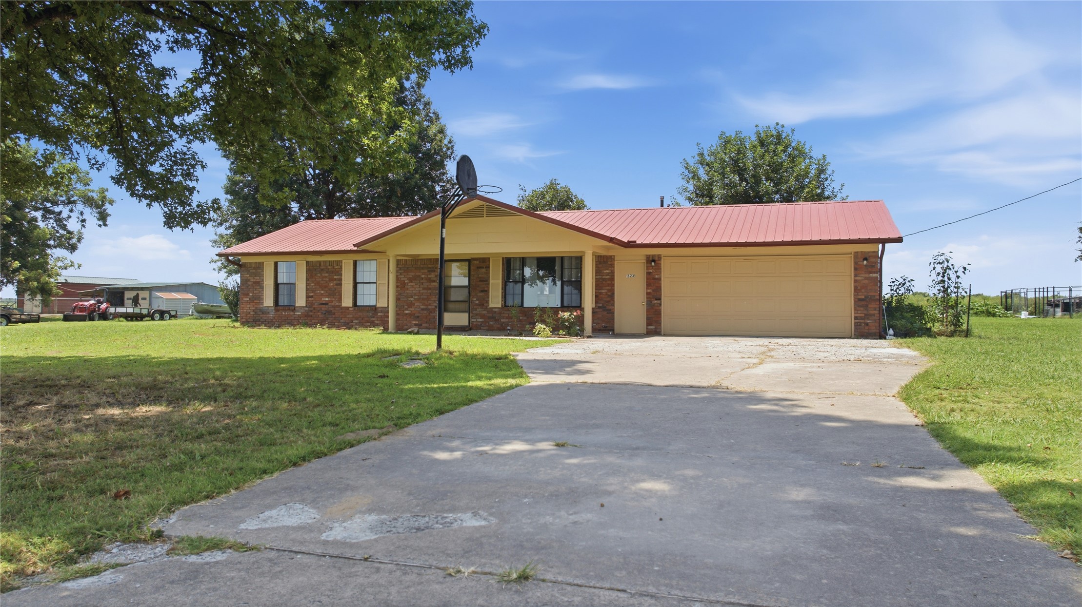 15231 Us Hwy 59 Property Photo 3