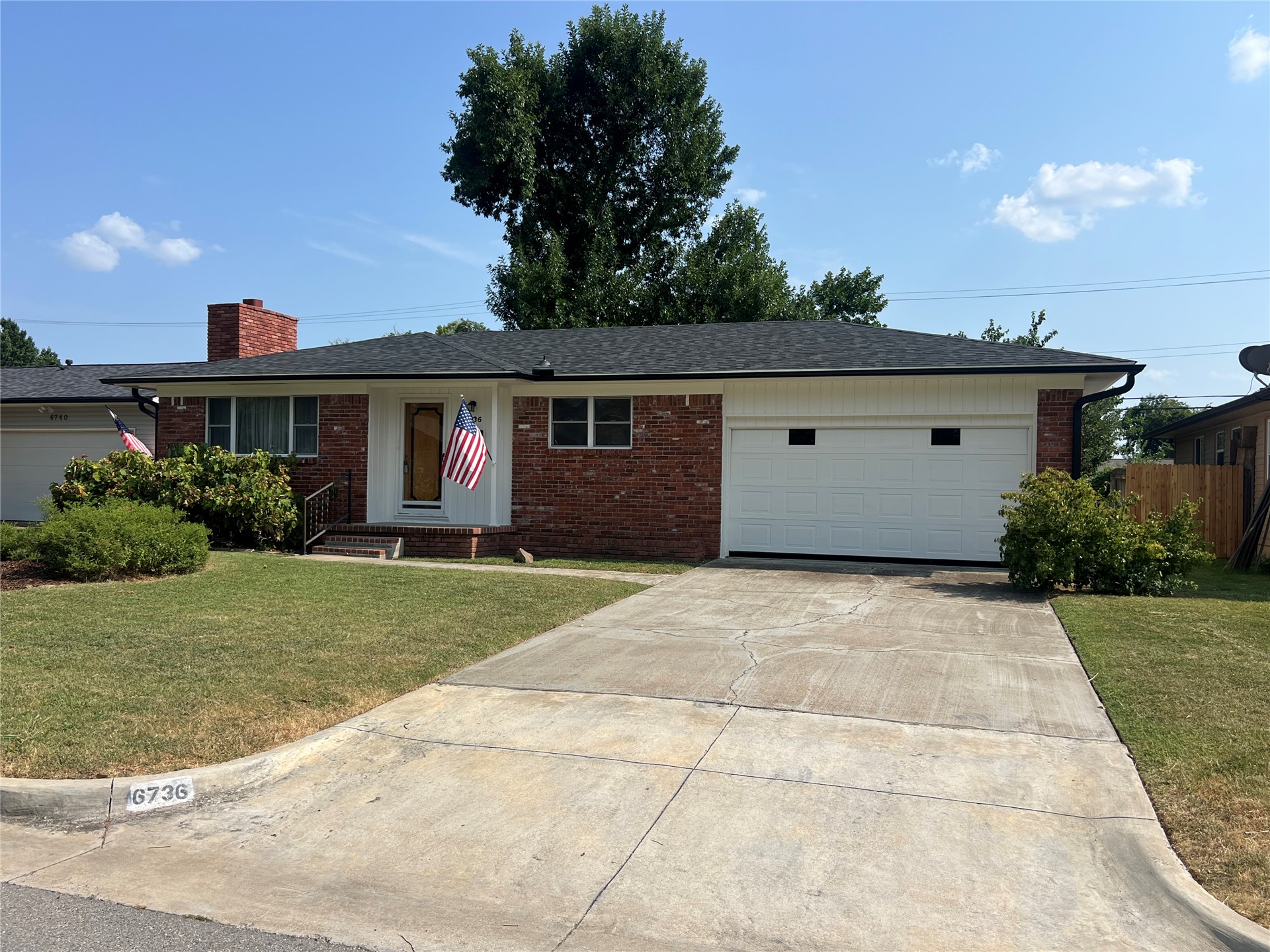 6736 E 28th Street Property Photo 1