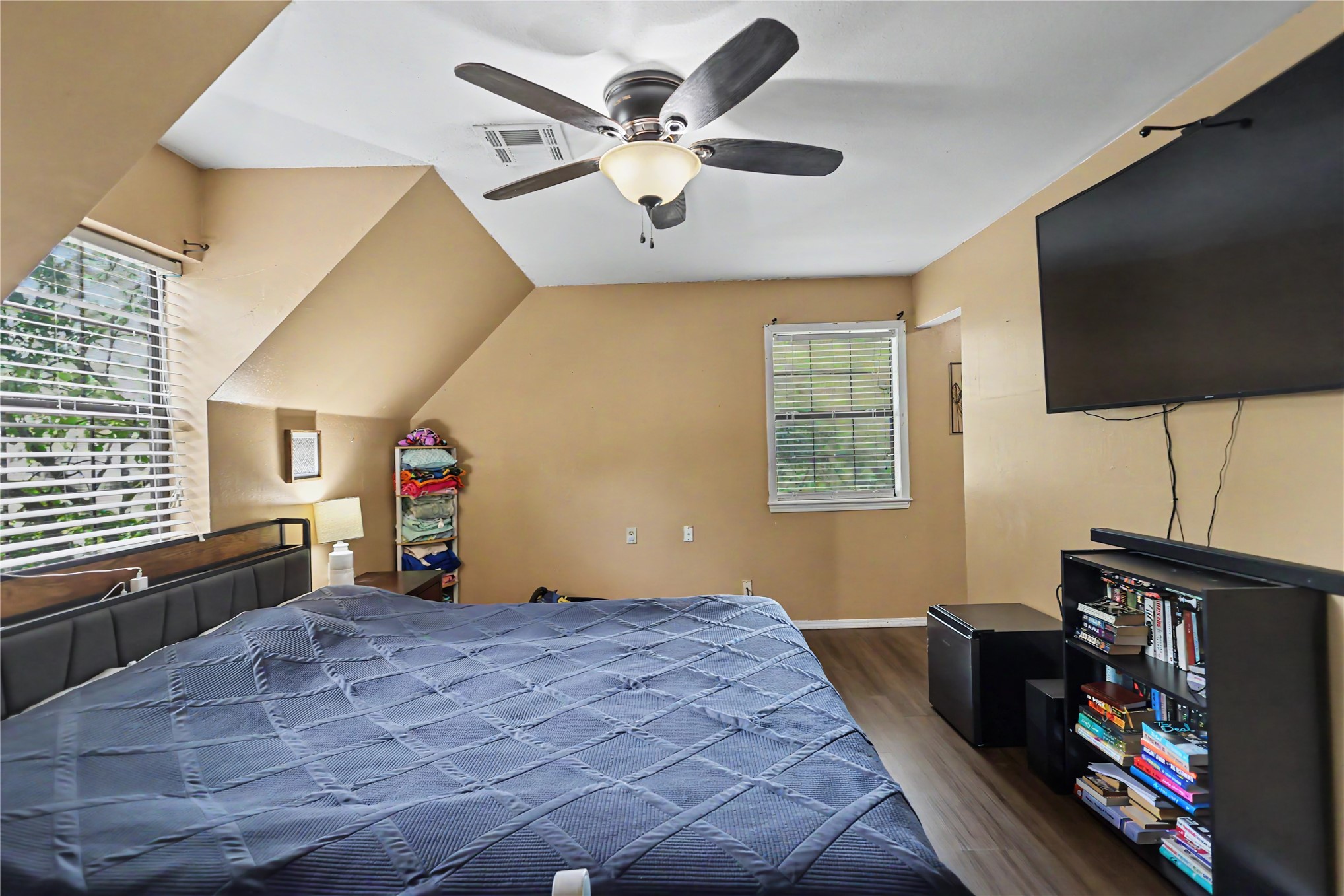1218 E Boone Street Property Photo 41
