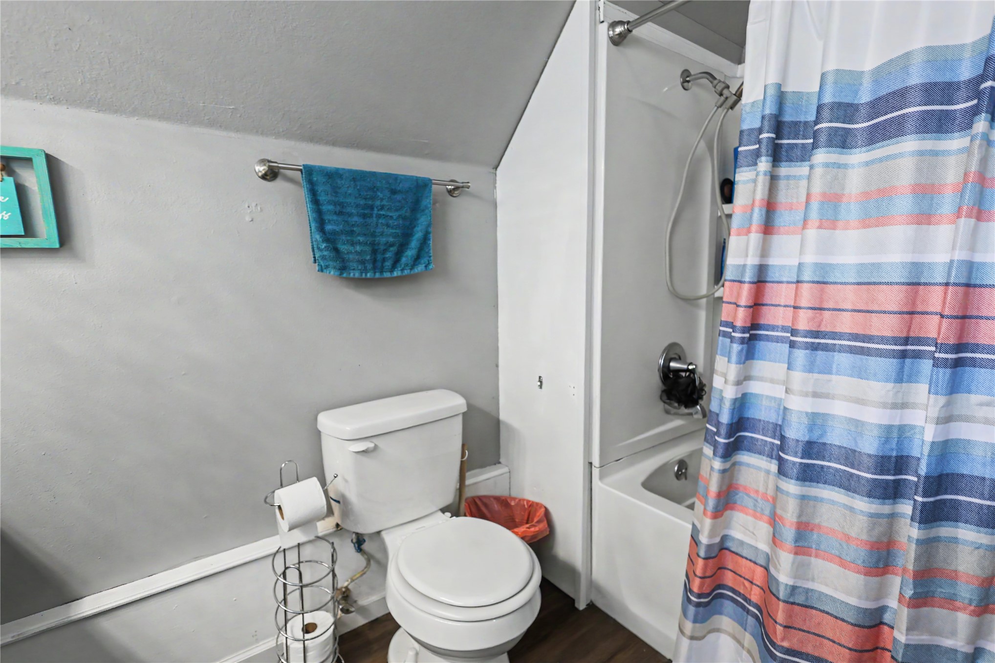 1218 E Boone Street Property Photo 48