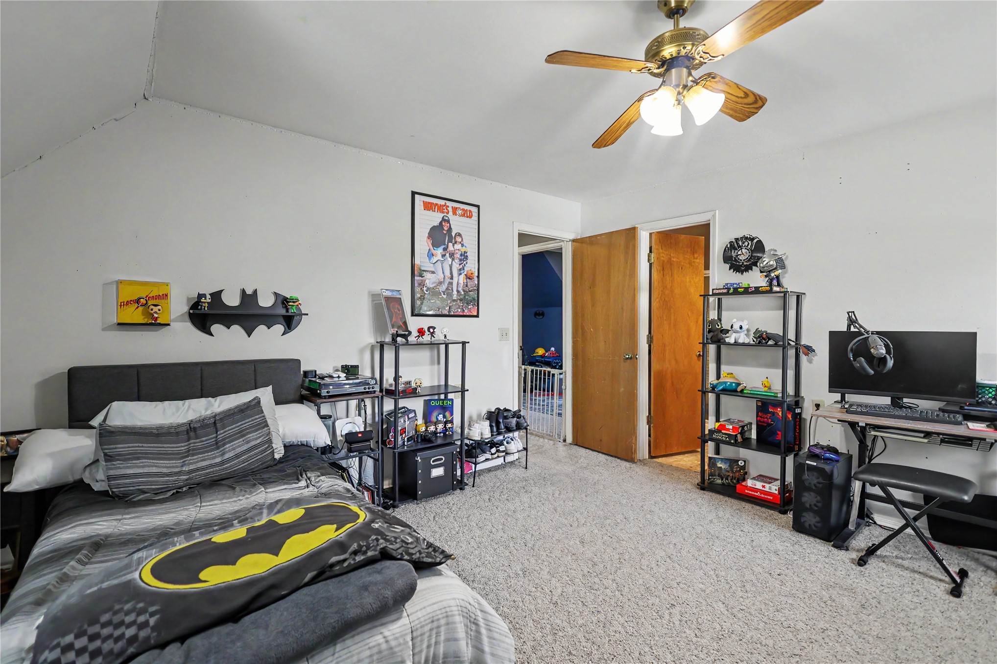 1218 E Boone Street Property Photo 58
