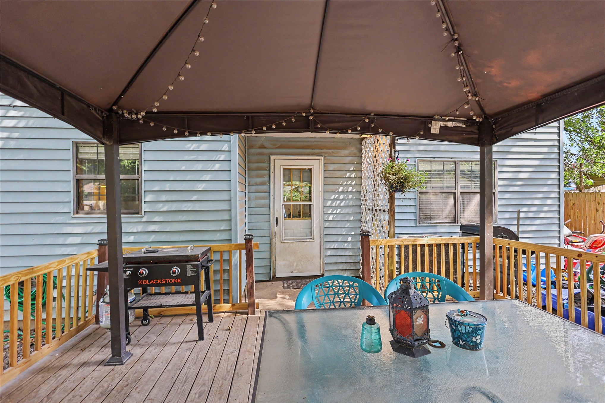 1218 E Boone Street Property Photo 74