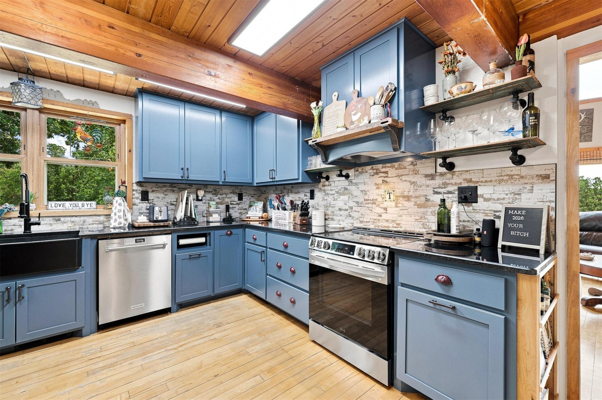 5358 Alberta Creek Road Property Photo 12
