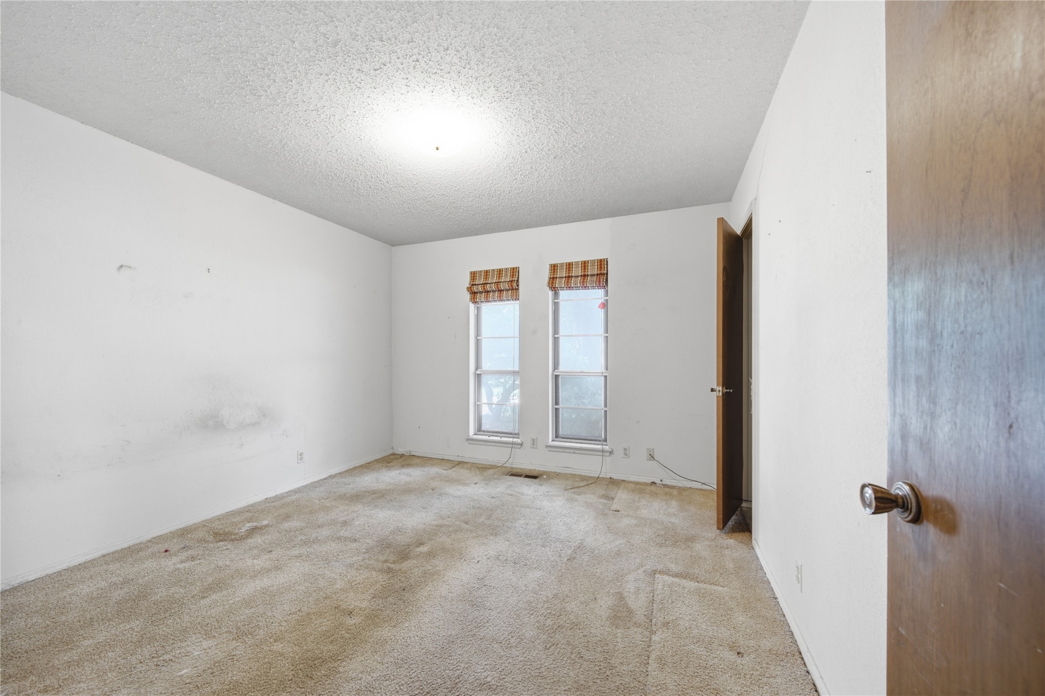 2920 E 77th Street S Property Photo 13