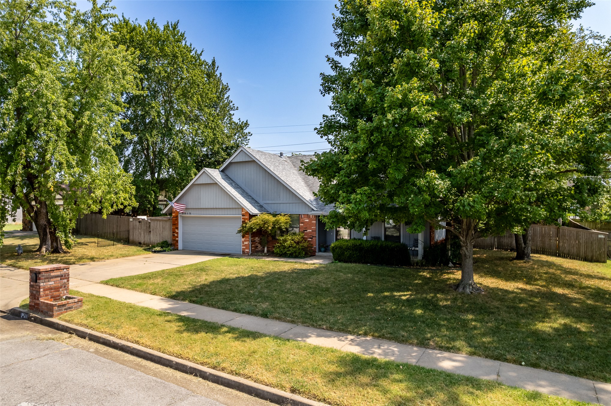 2513 E Reno Street Property Photo 10