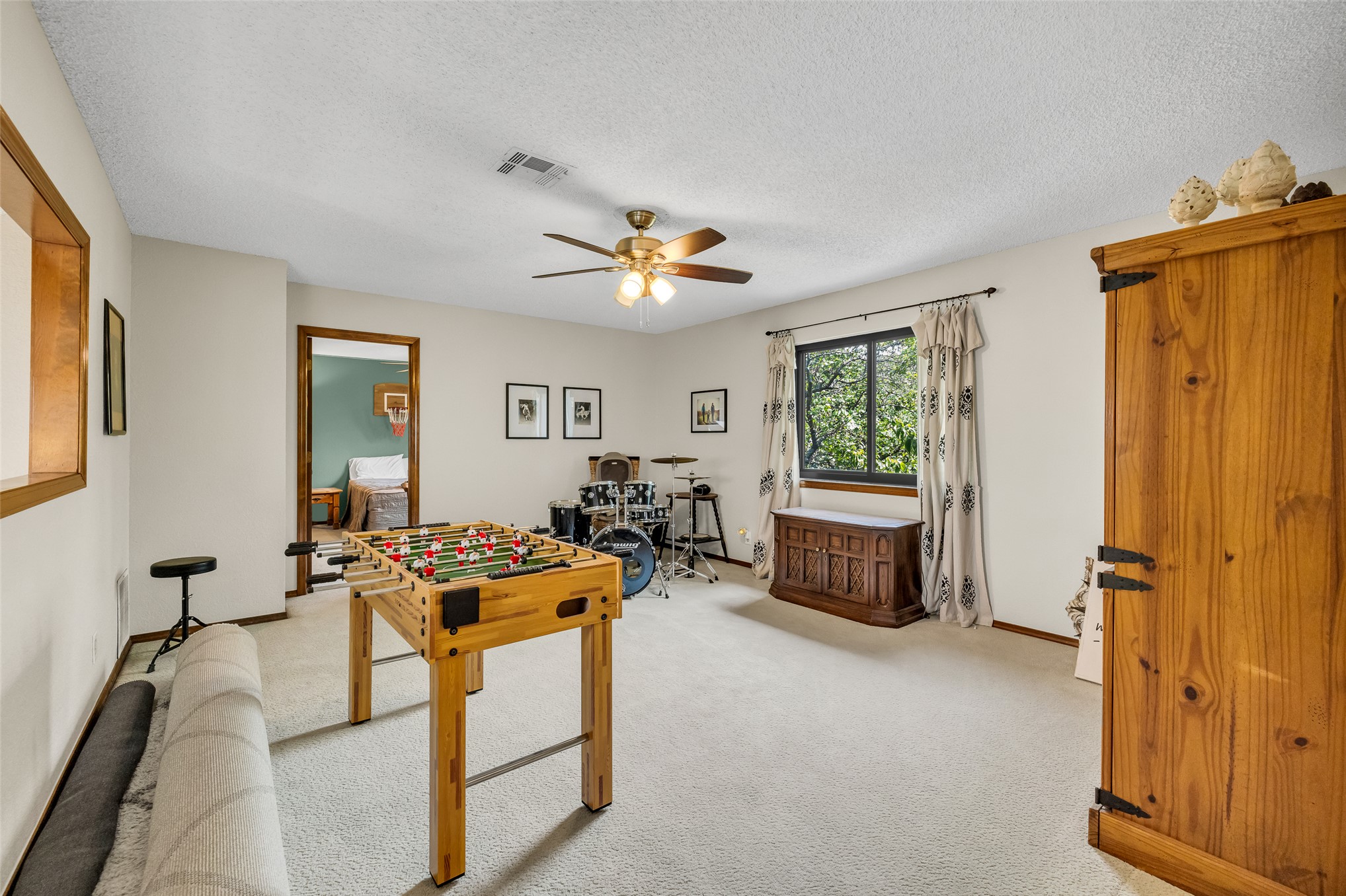 2513 E Reno Street Property Photo 44