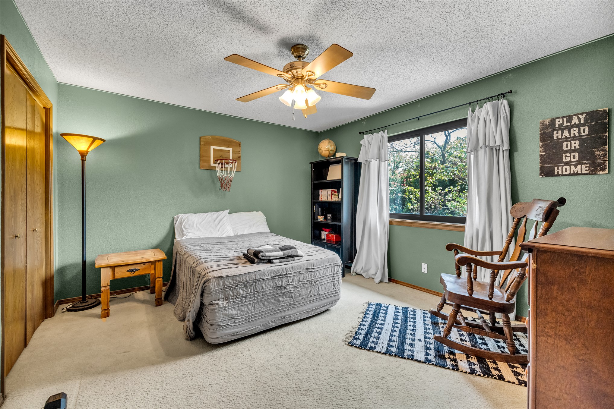 2513 E Reno Street Property Photo 47