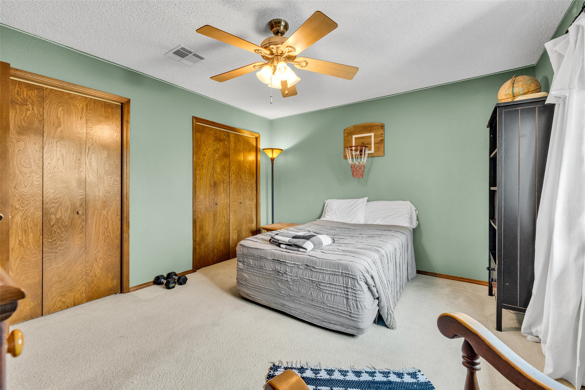 2513 E Reno Street Property Photo 49