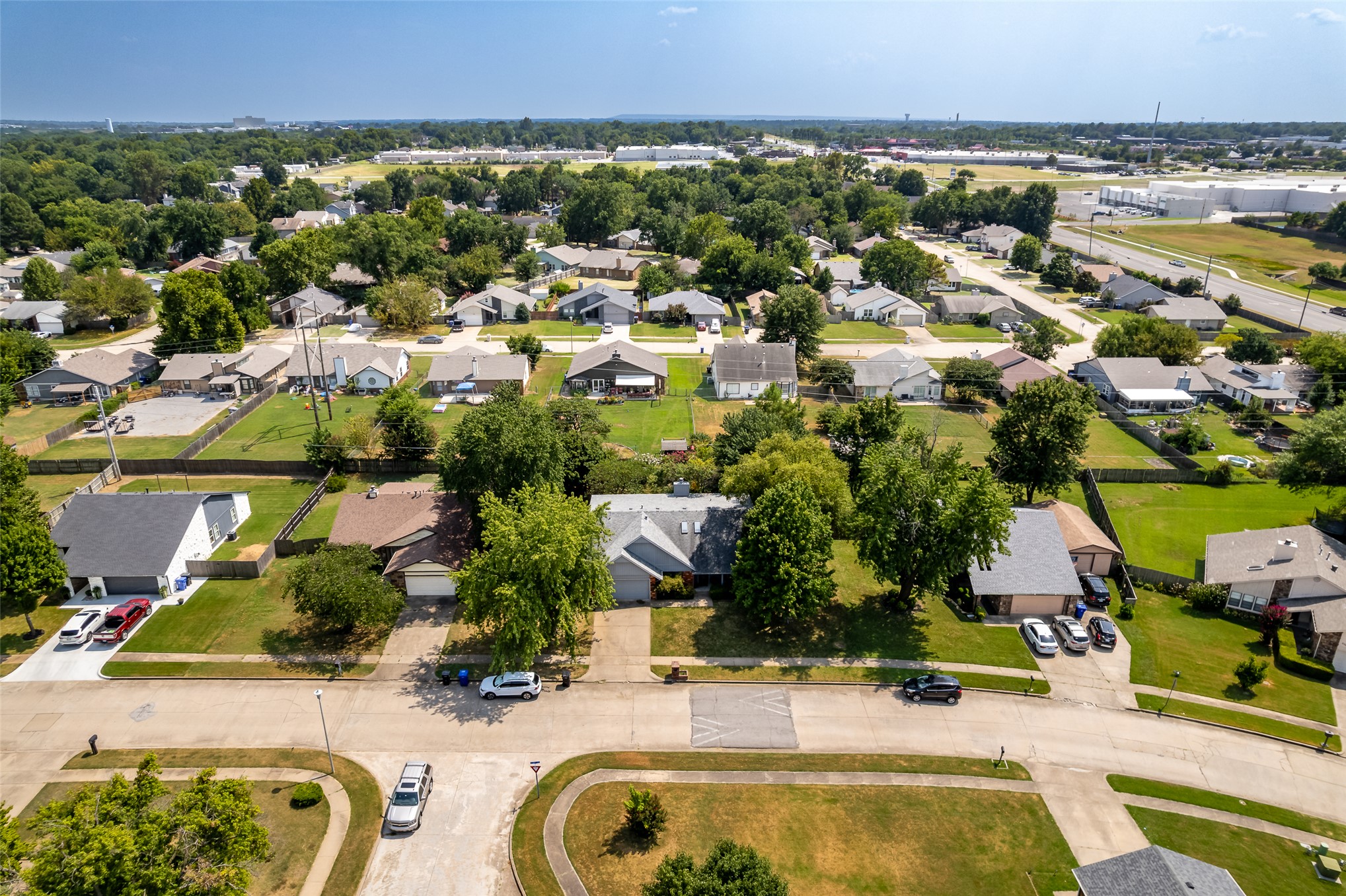 2513 E Reno Street Property Photo 64