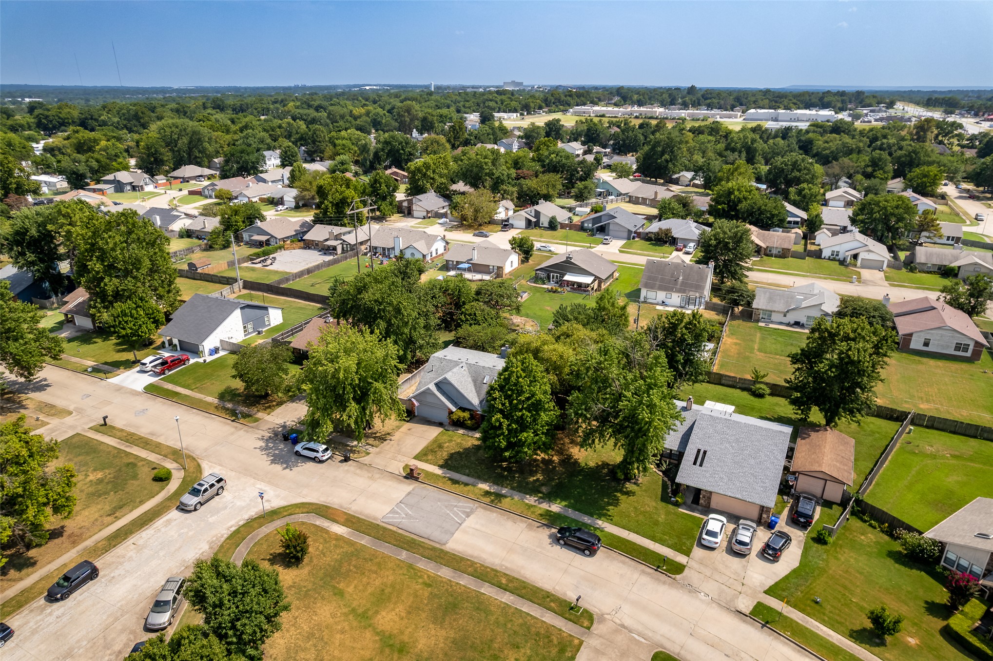 2513 E Reno Street Property Photo 65