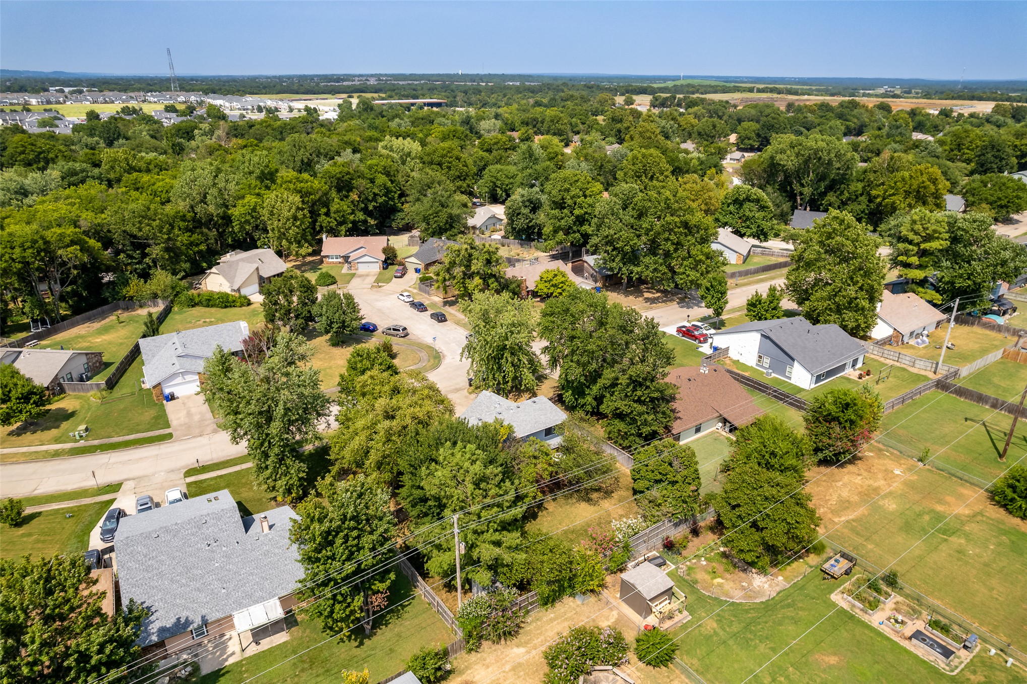 2513 E Reno Street Property Photo 66
