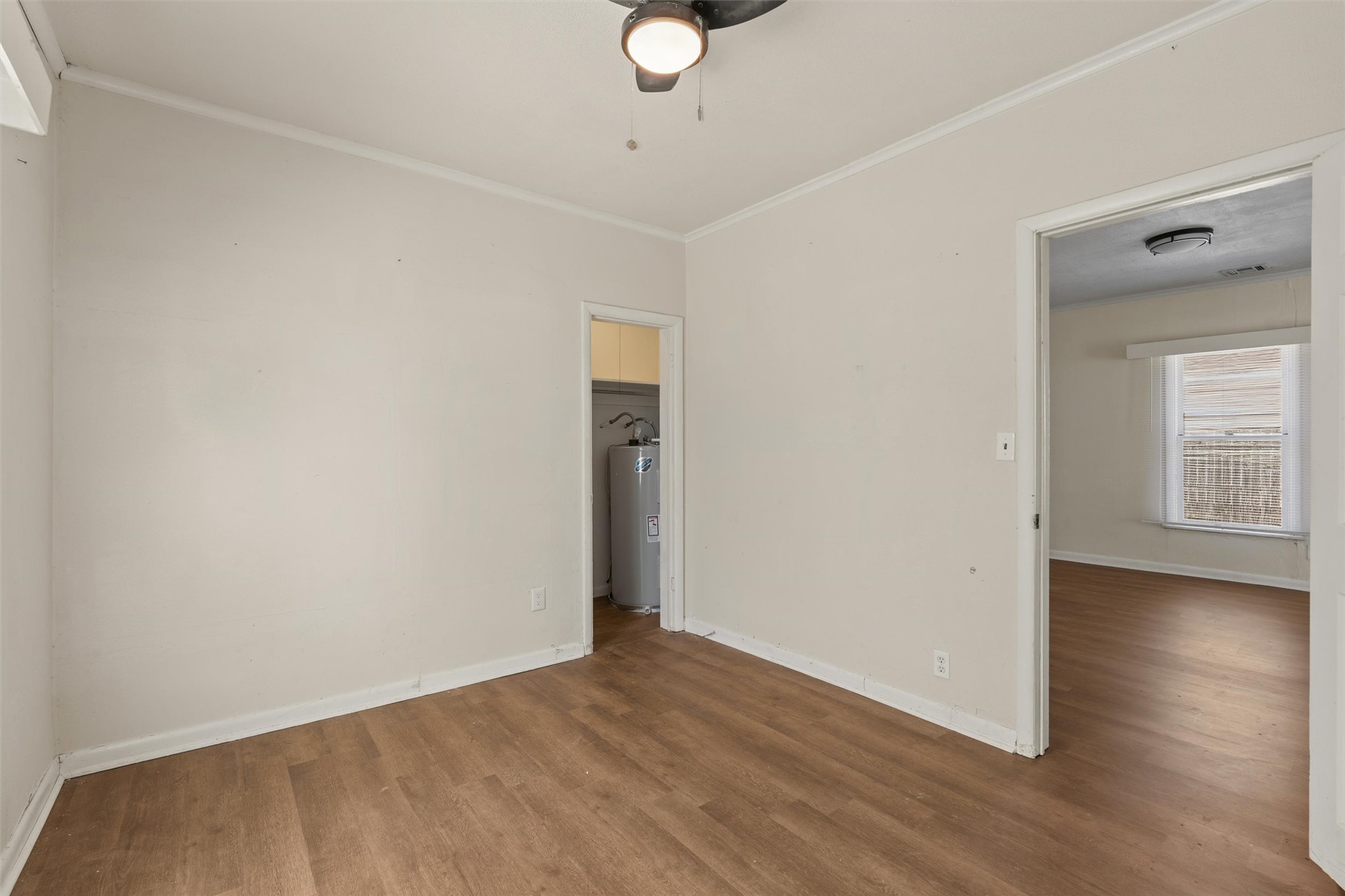 1563 S Oak Avenue Property Photo 11