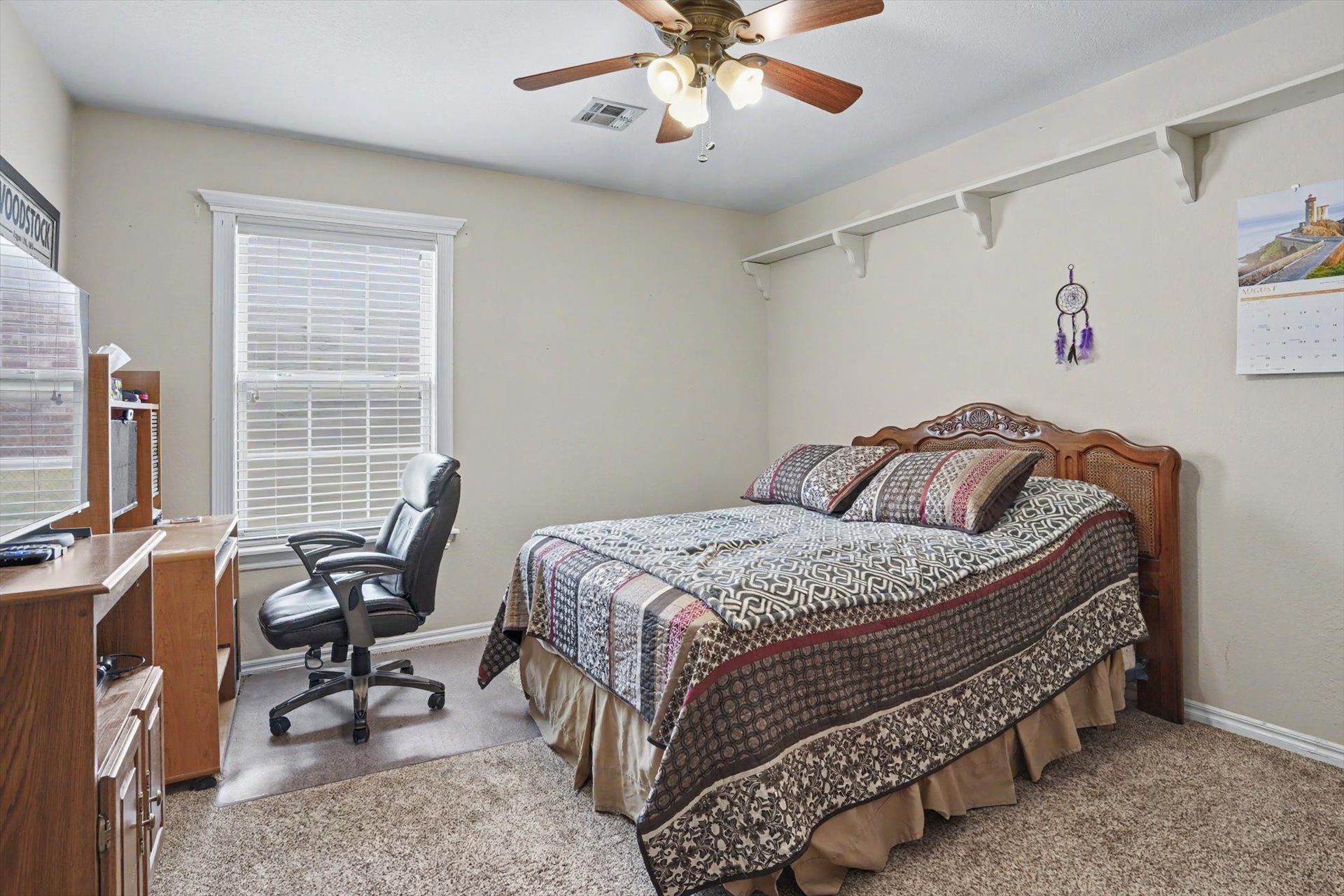 1109 W Granger Street Property Photo 33
