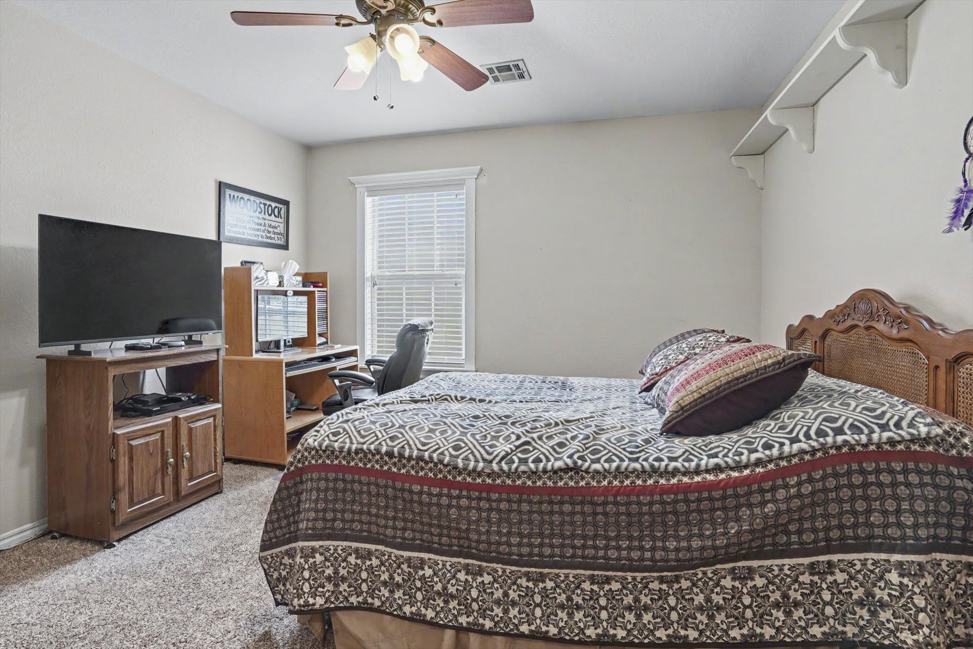 1109 W Granger Street Property Photo 34