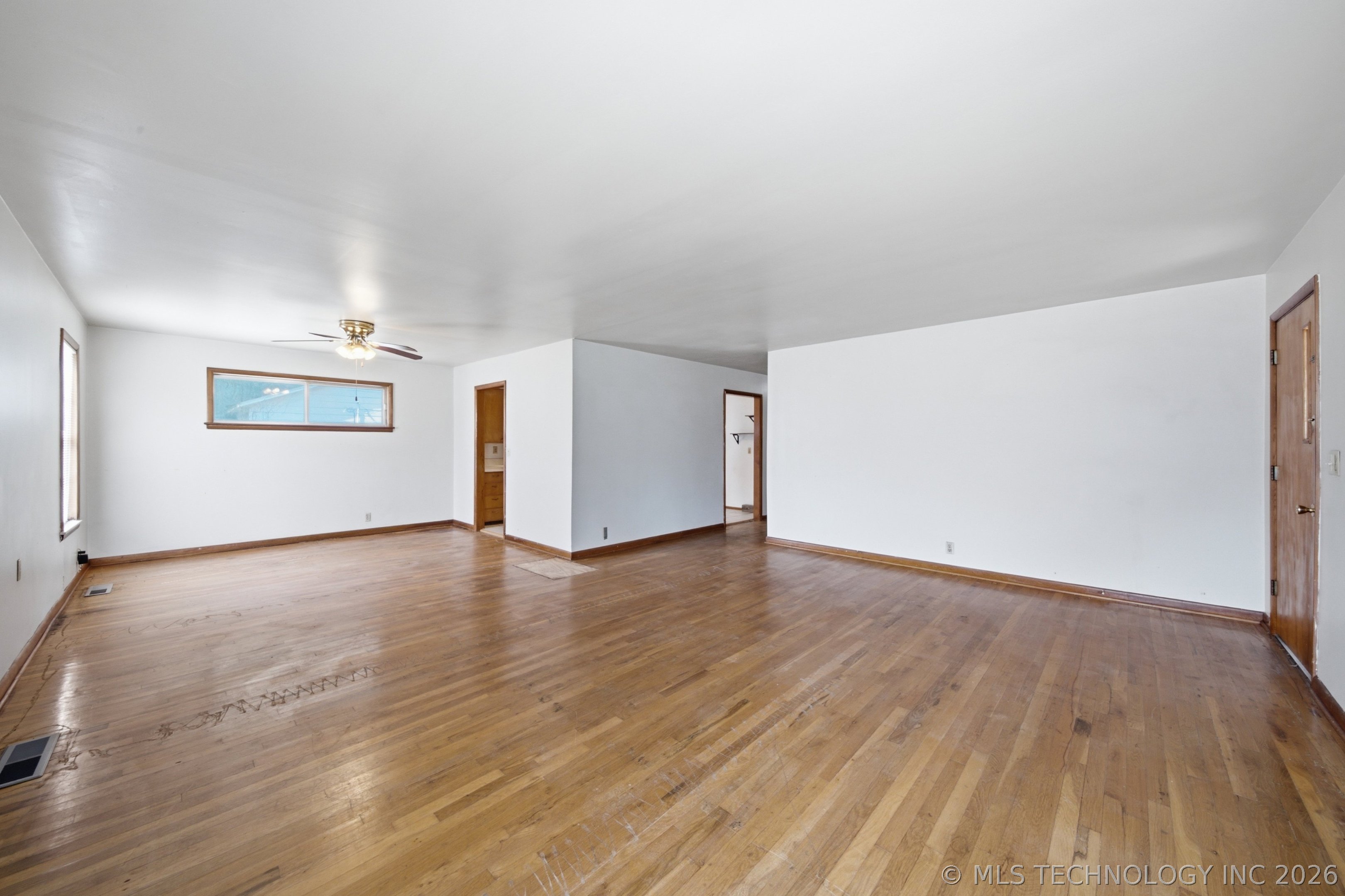 406 N Cherokee Street Property Photo 6