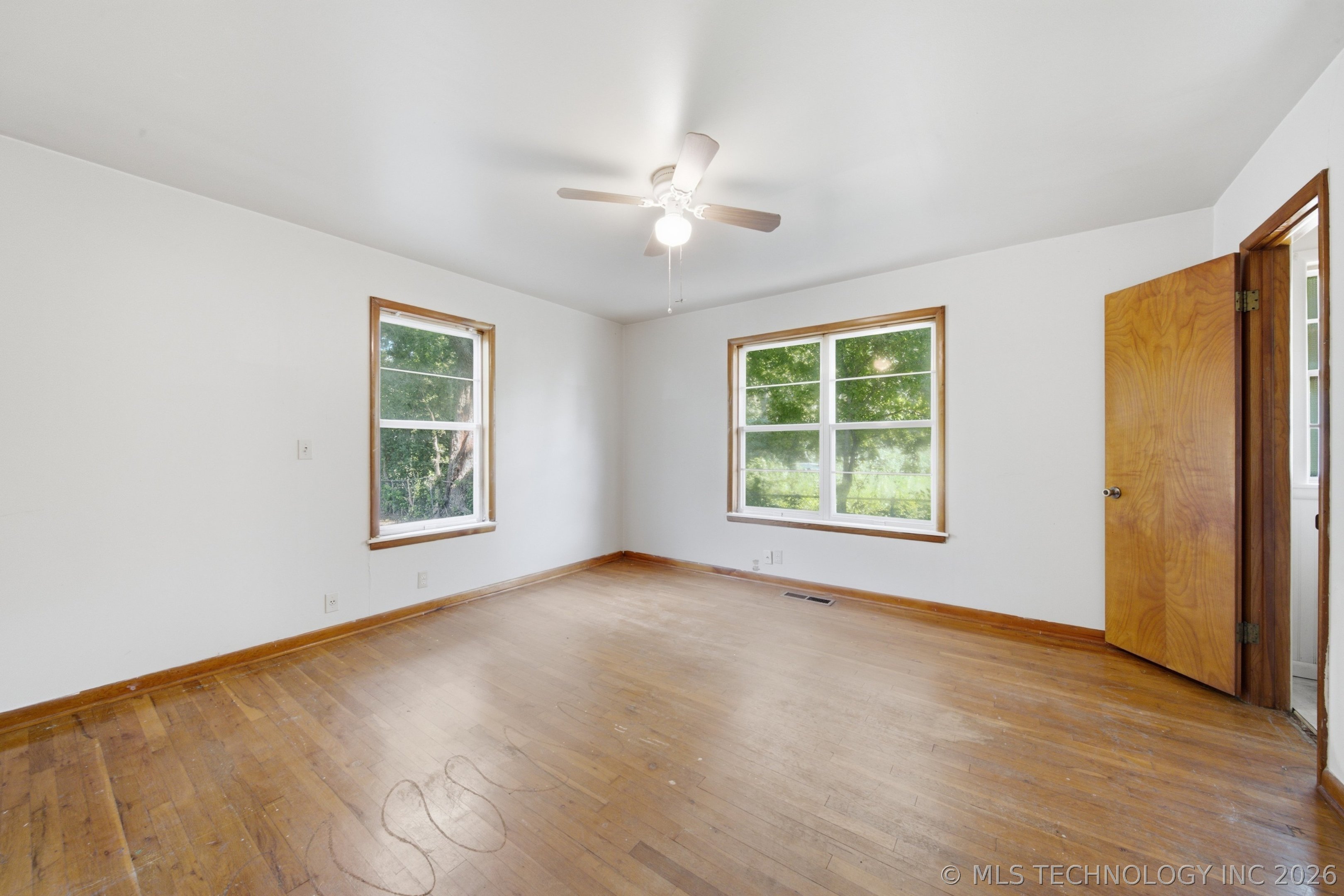 406 N Cherokee Street Property Photo 20
