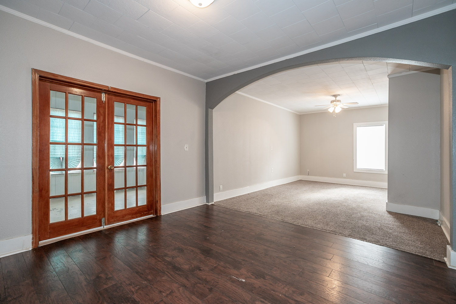 516 S Yorktown Avenue Property Photo 4